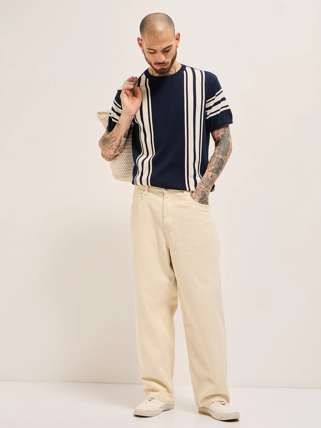 Men BlueWhite Knitted Stripe Regular Fit Crew Neck T-shirt - Image 4