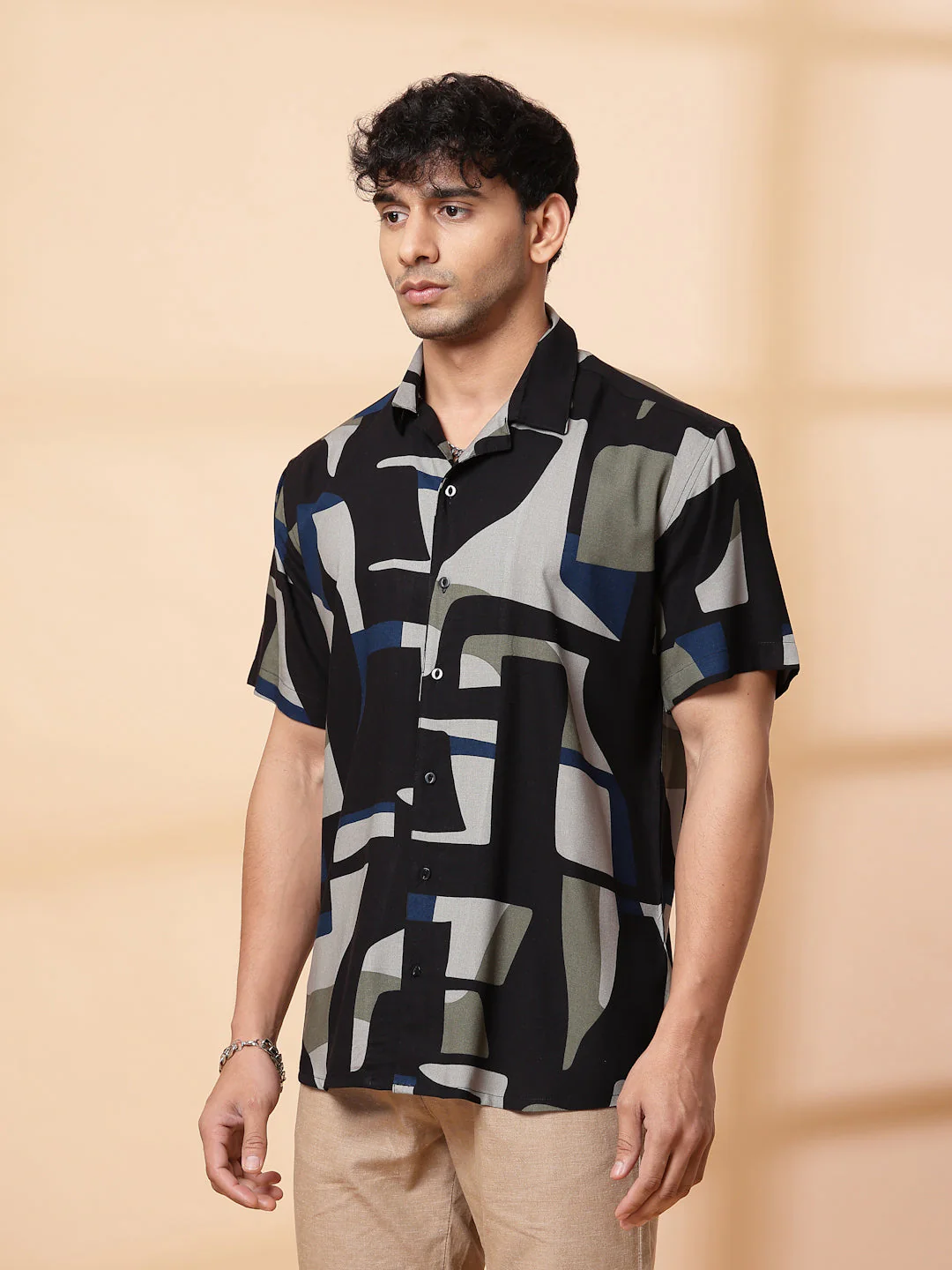 Men Bold Abstract Pattern Shirt - Image 4