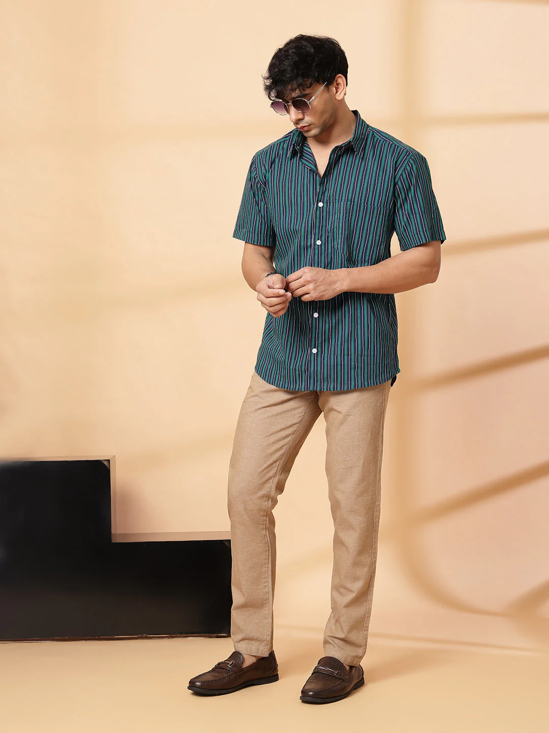 Men Bold Striped Cotton Fabric Shirt - Image 2