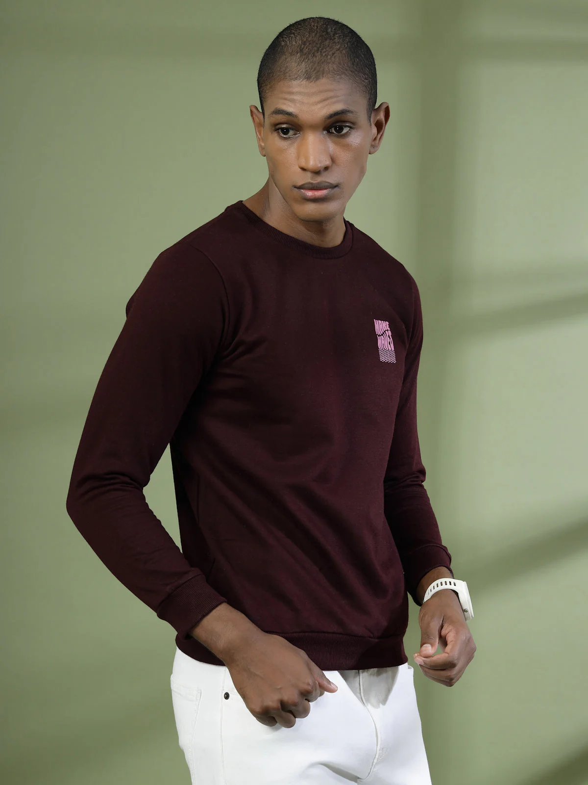 Men Bold Typography Oversized Sweatshirt - Image 3