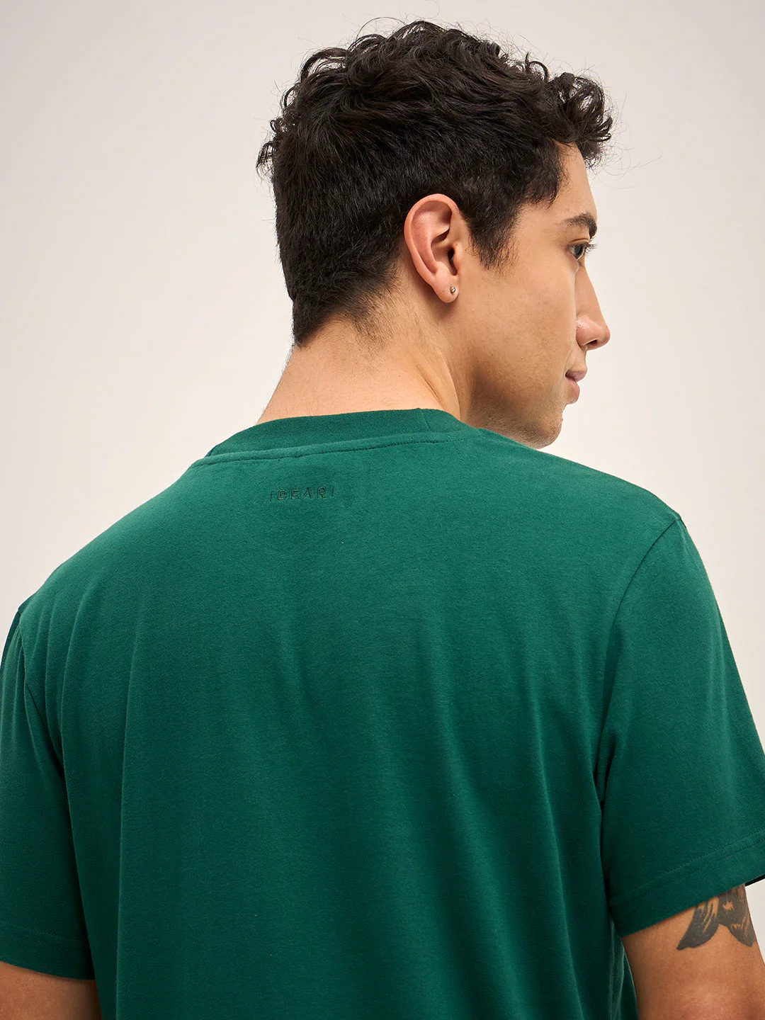 Men Bottle Green Solid Crew Neck Regular Fit T-Shirt - Image 6