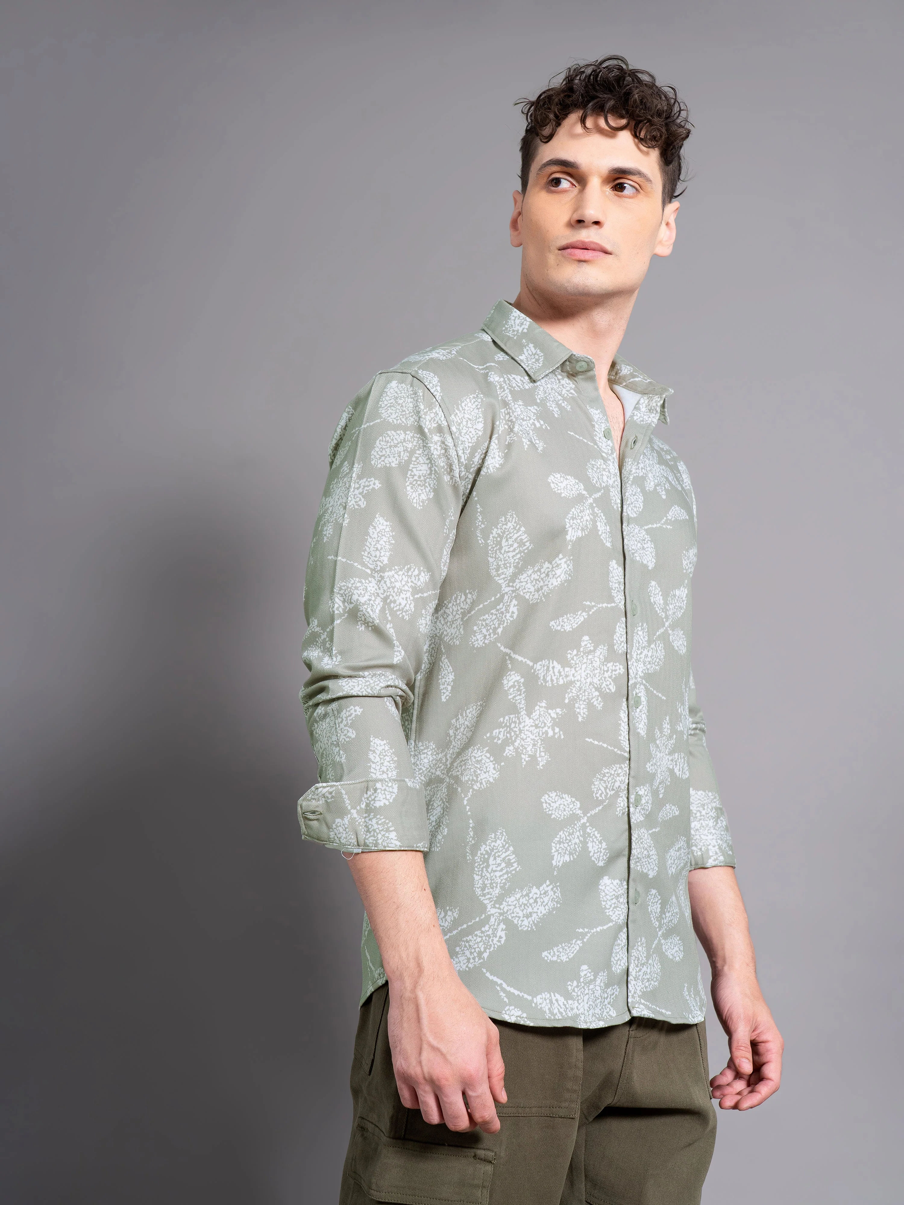 Men Brava Green Floral Shirt - Image 3
