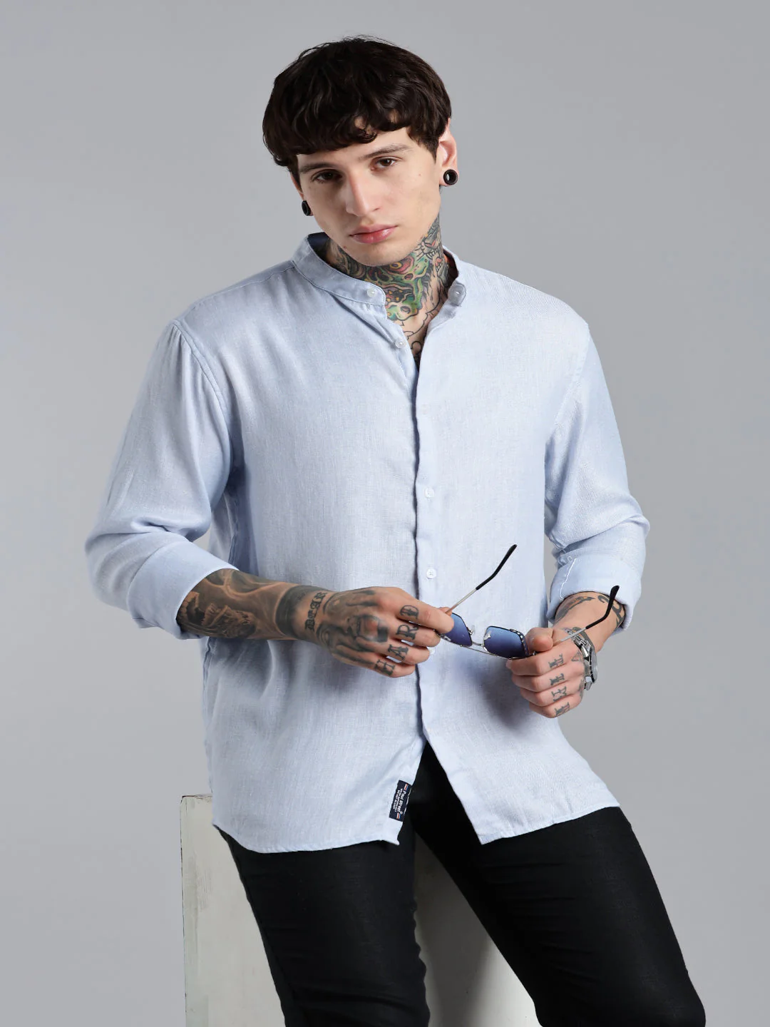 Men Breezy Blue Linen Shirt - Image 3