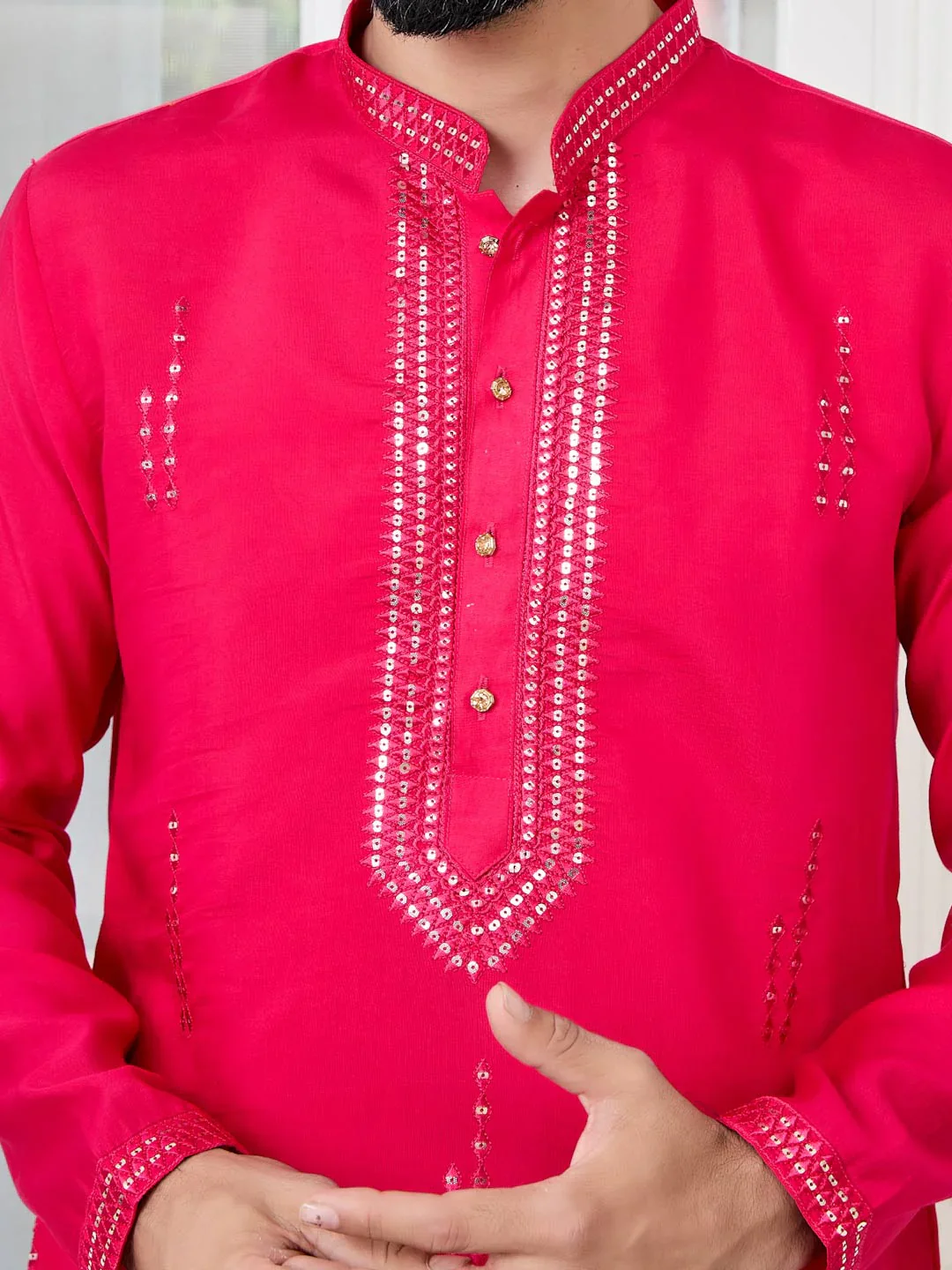 Men Pink Embroidered Sequins Cotton Chanderi Straight Kurta - Image 5
