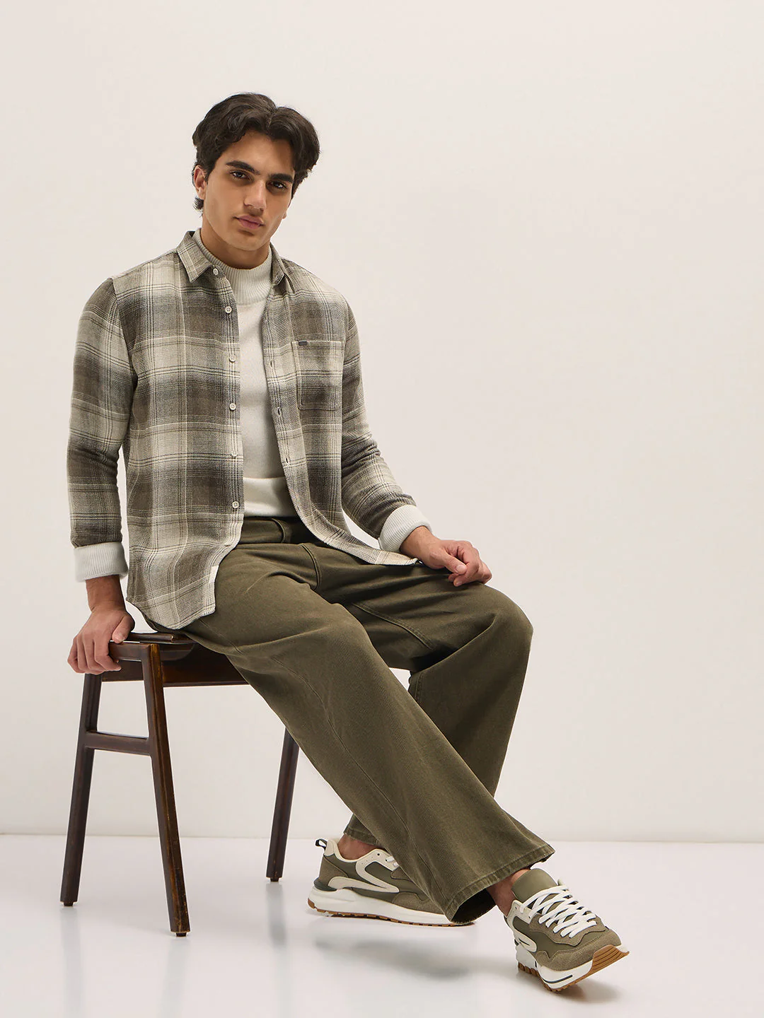 Men Brown Casual Shirt - Image 4
