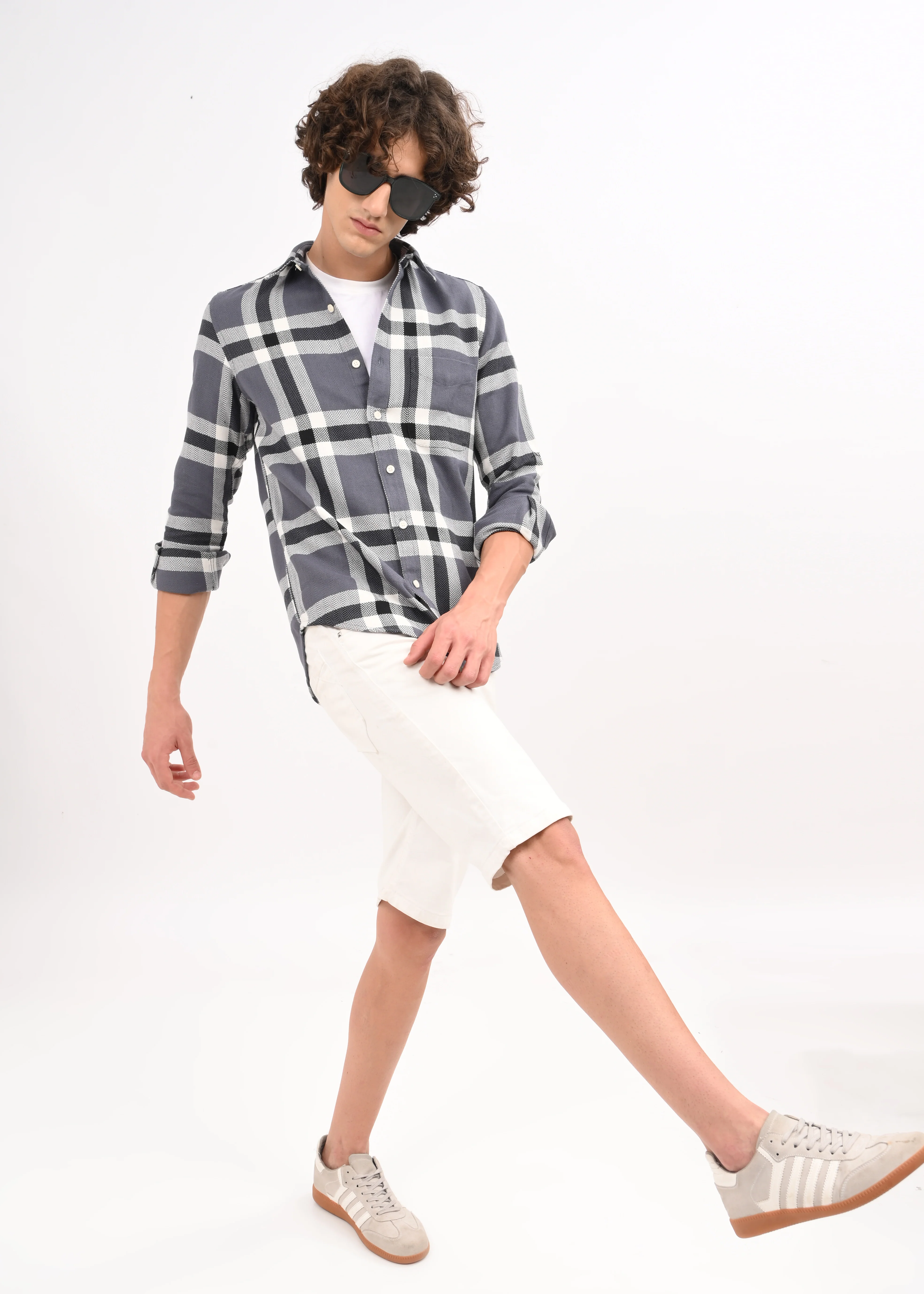 Men Black Checked Shirt - Image 5