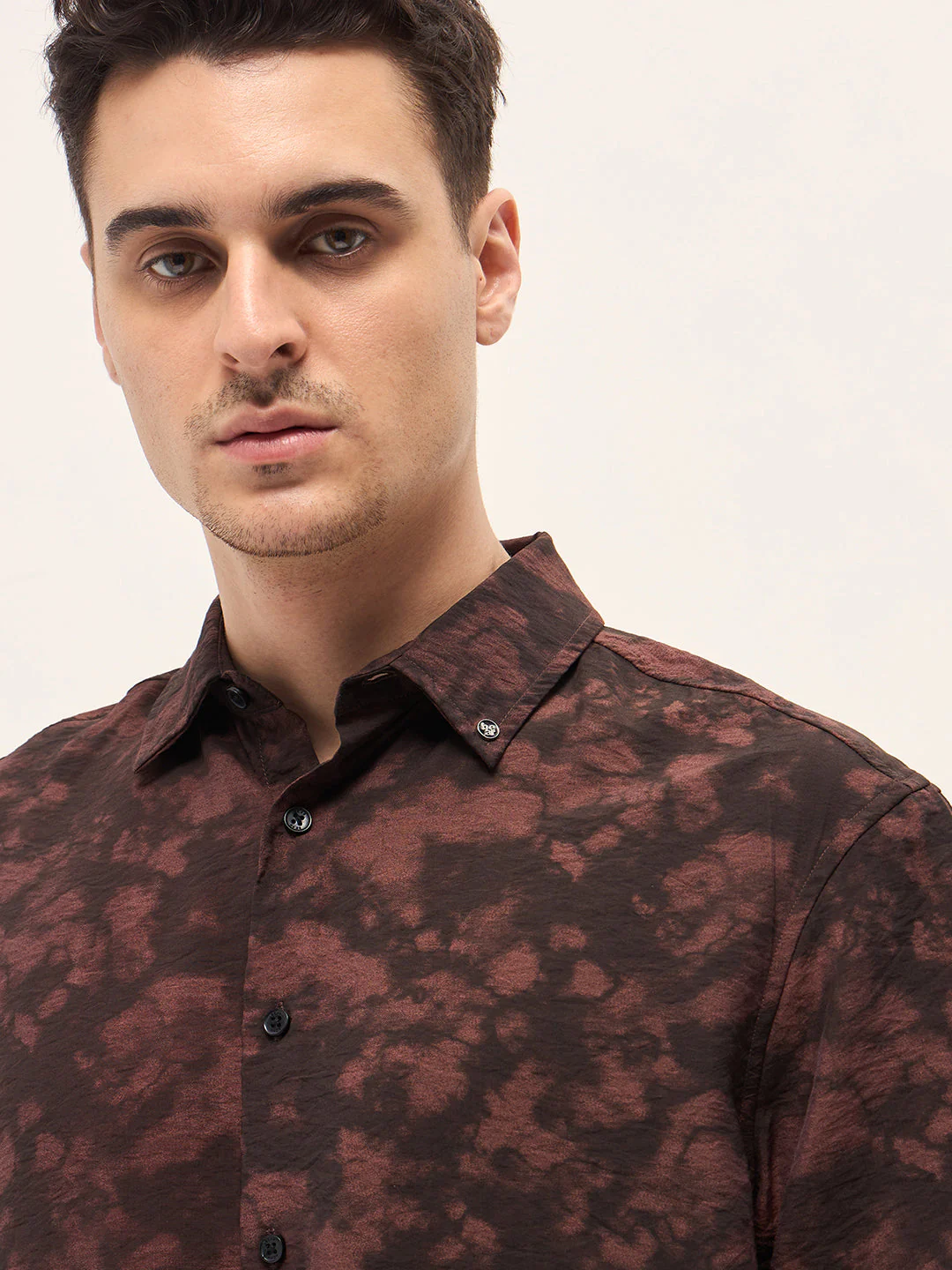 Men Brown Digital Print Relax Fit Casual Shirt - Image 5