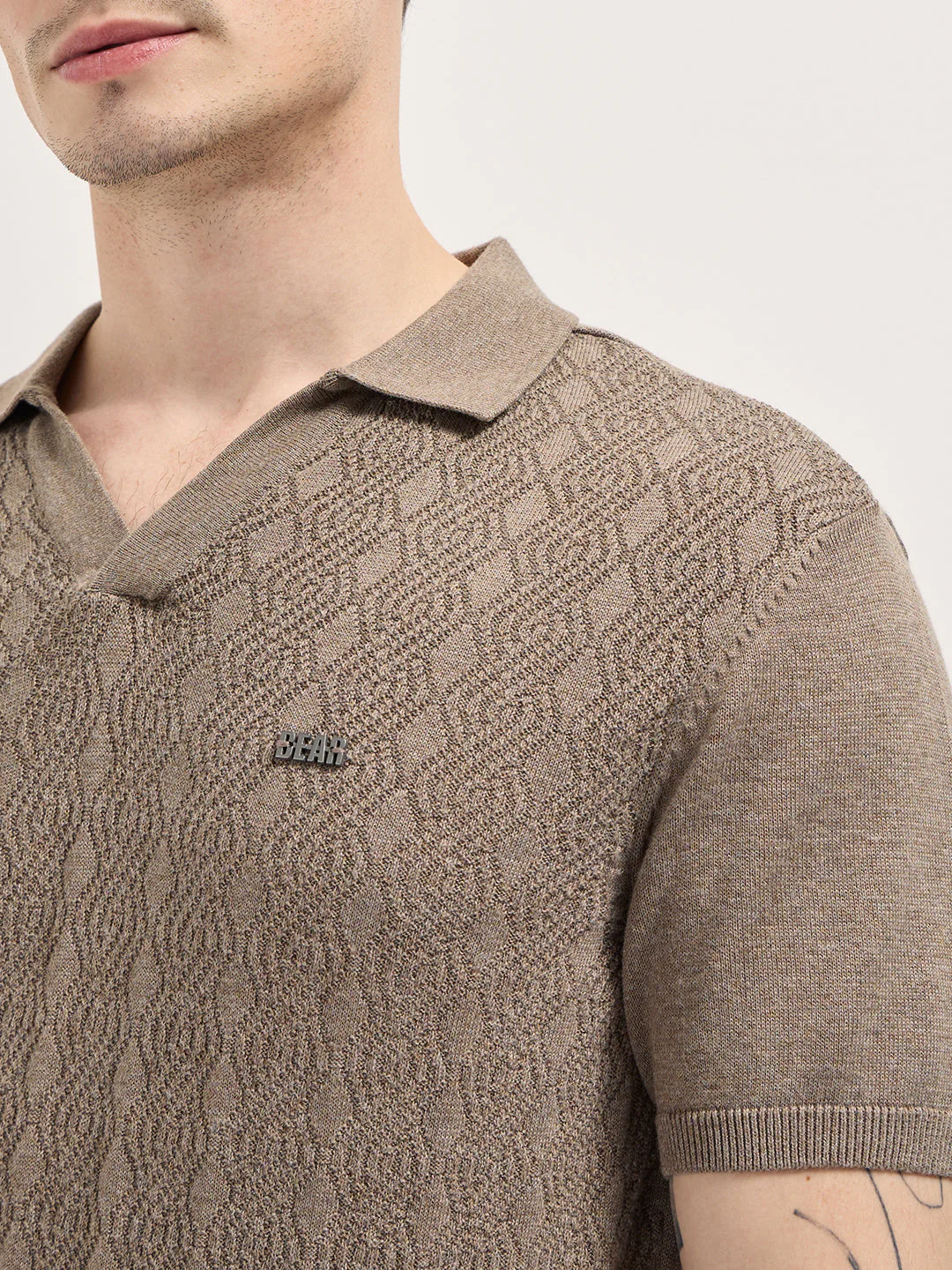 Men Brown Geometric textured Knit Slim Fit Polo - Image 5