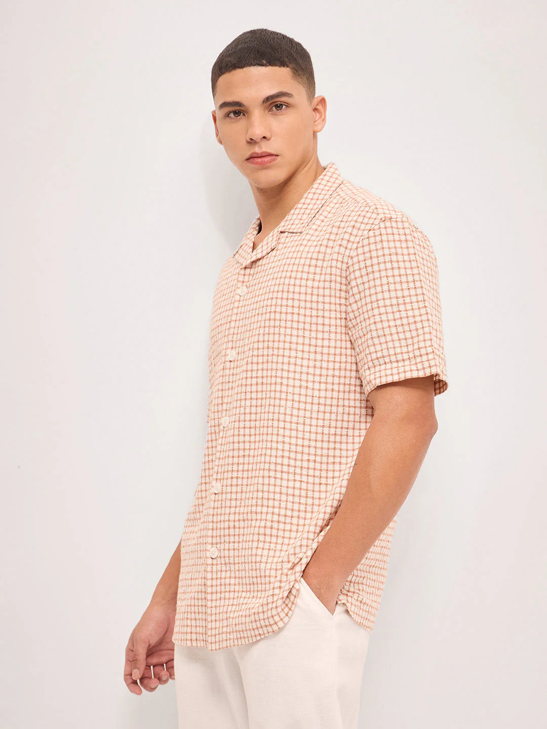Men Brown Graph Check Regular Fit Casual Shirt - Image 3