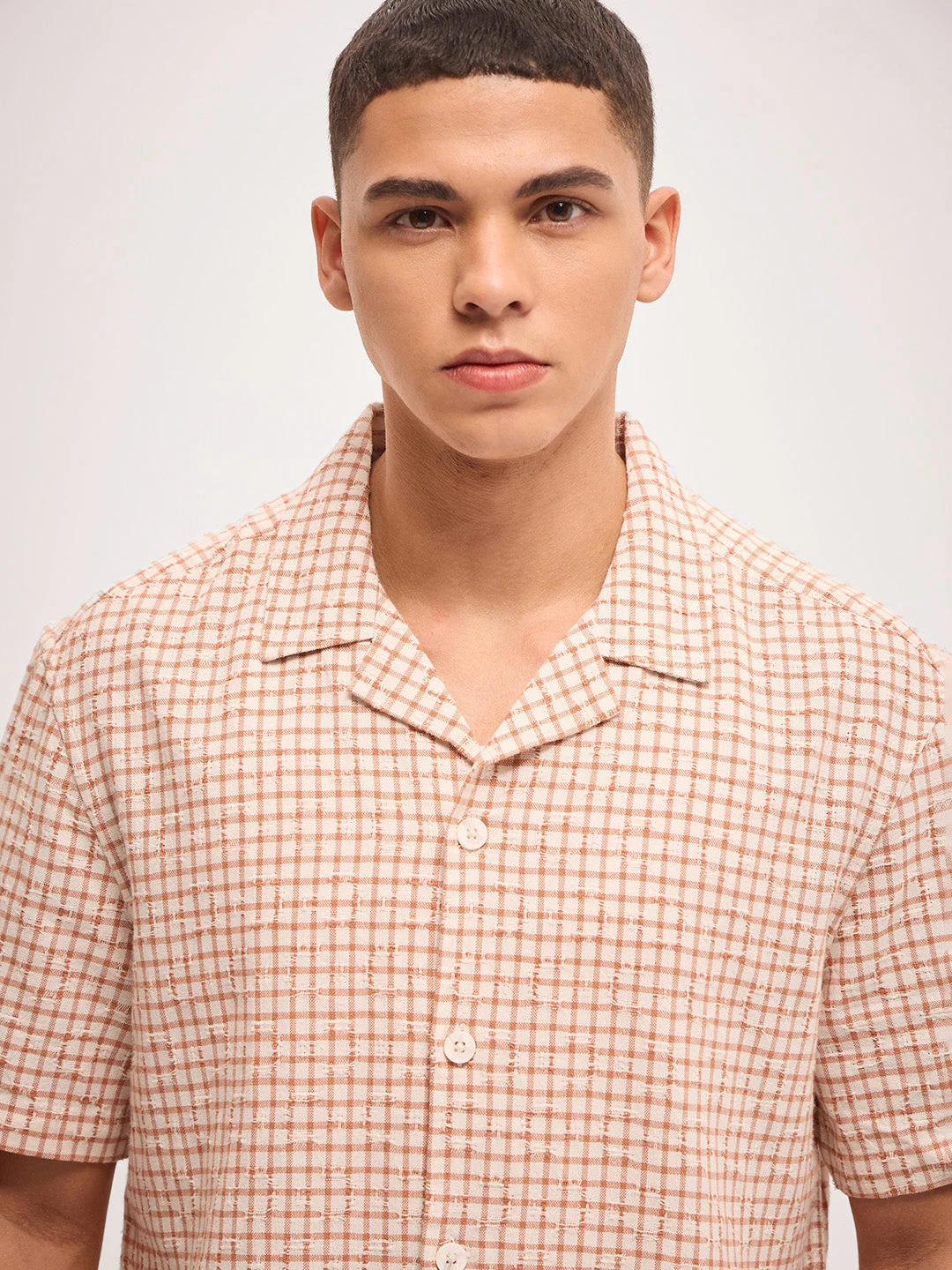 Men Brown Graph Check Regular Fit Casual Shirt - Image 4
