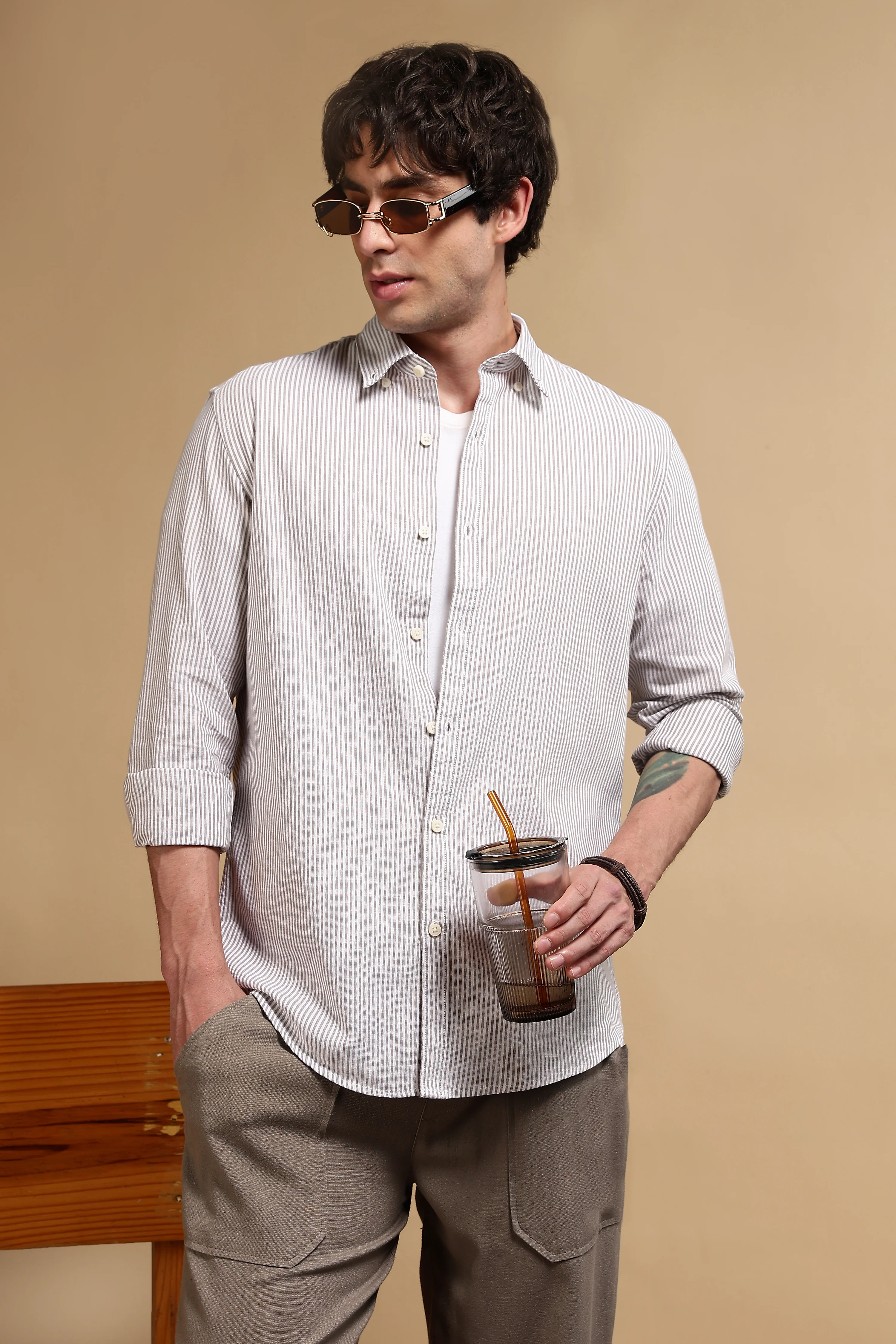 Men Brown Linen Blend Loose Fit Drawcord Trousers - Image 10