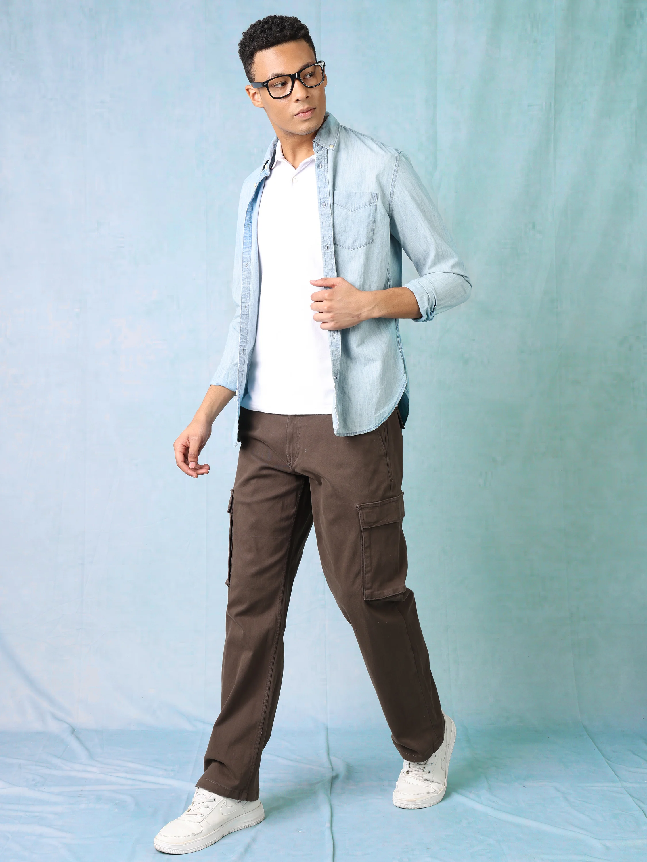 Men Brown Mid Rise Cargo Pants - Image 3