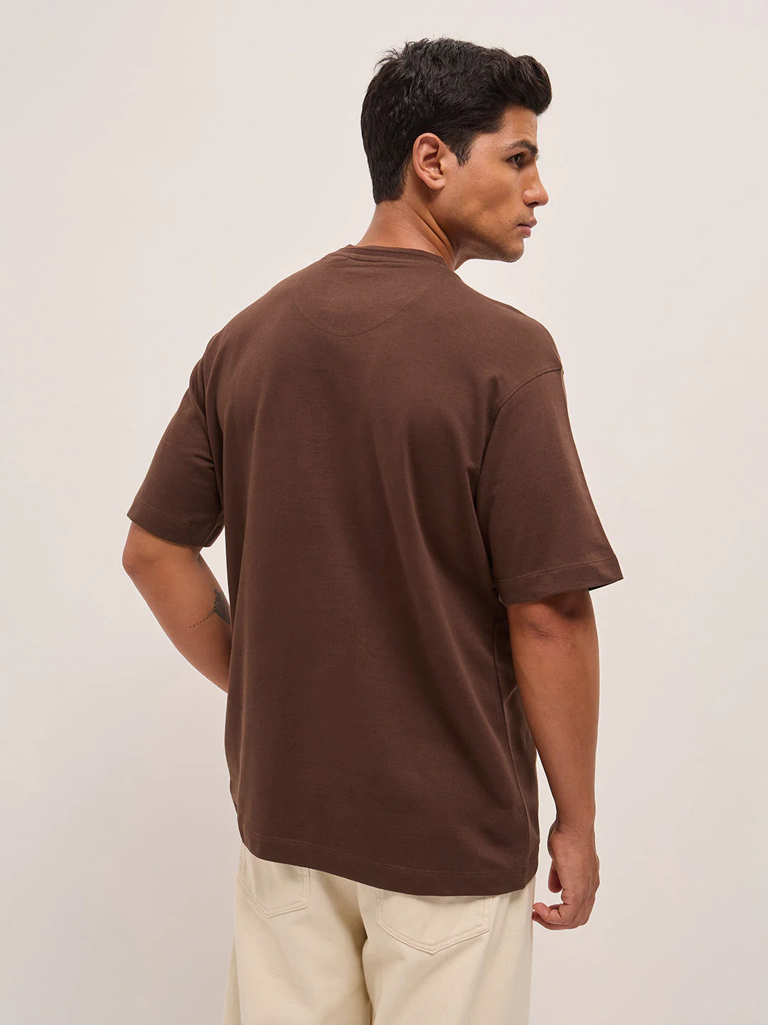 Men Brown Oversize Graphic Printed Crew Neck T-shirt - Image 2