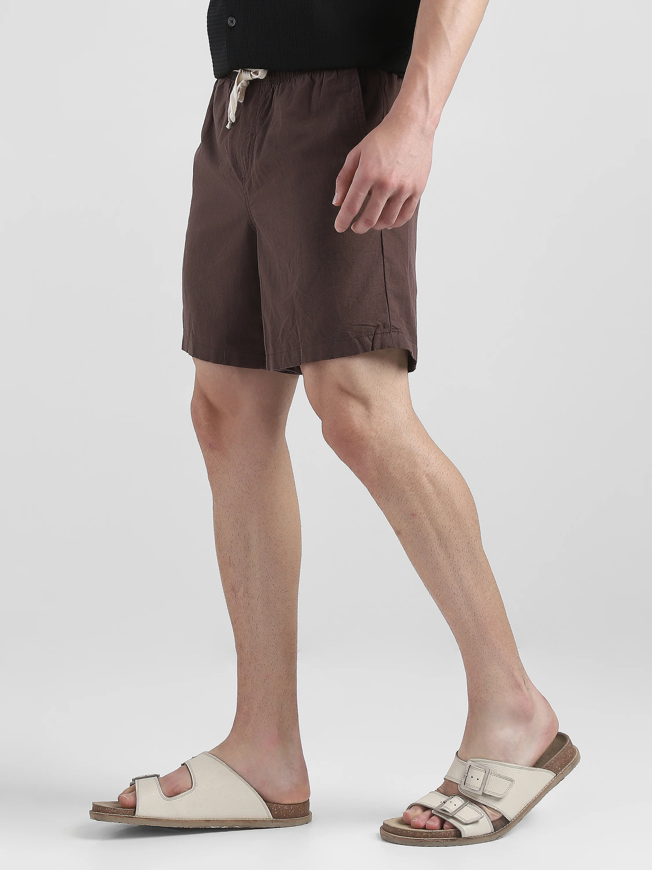 Men Brown Regular Fit Cotton Blend Shorts - Image 5
