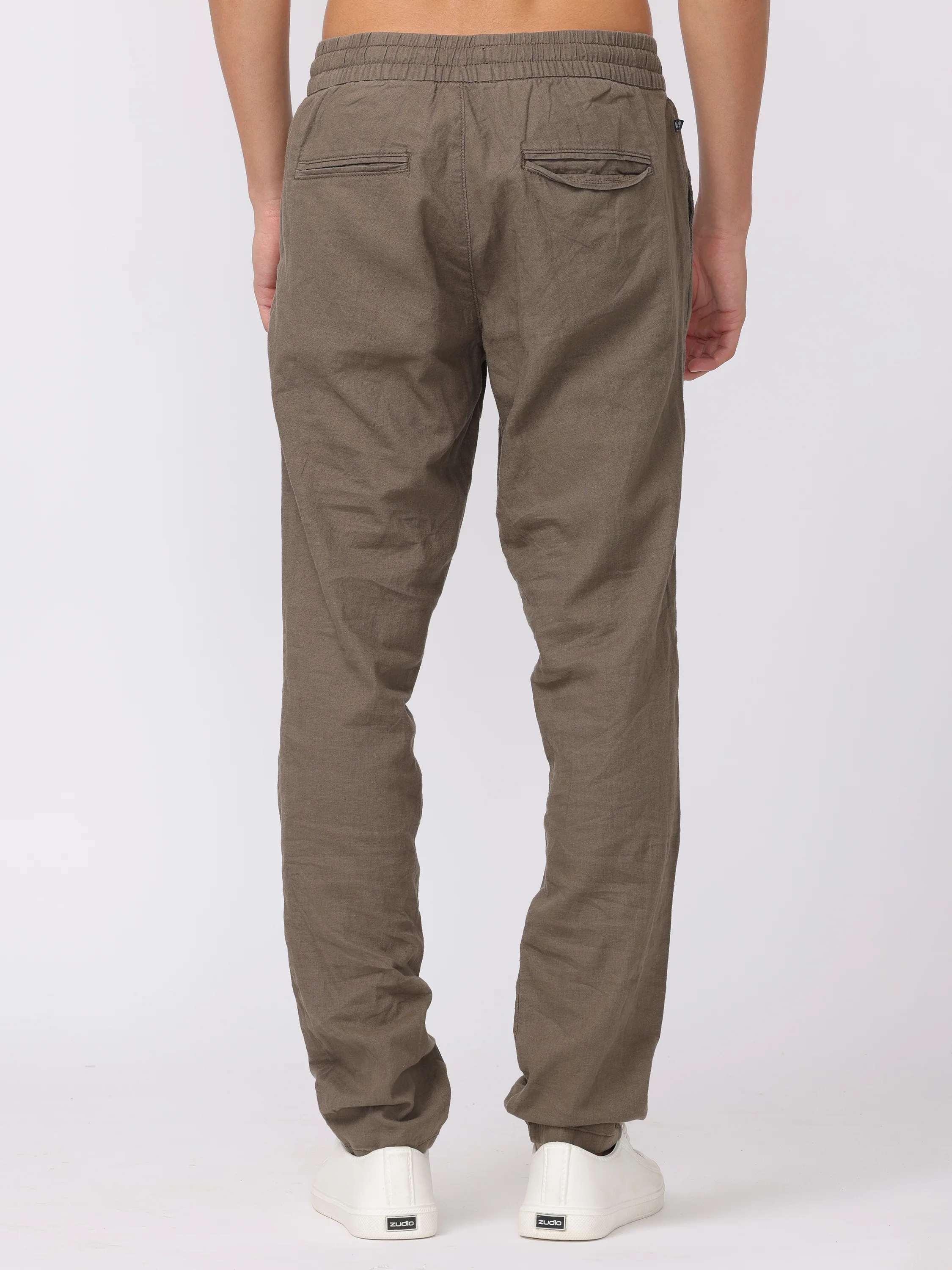 Men Brown Regular Fit Linen Blend Pants - Image 4