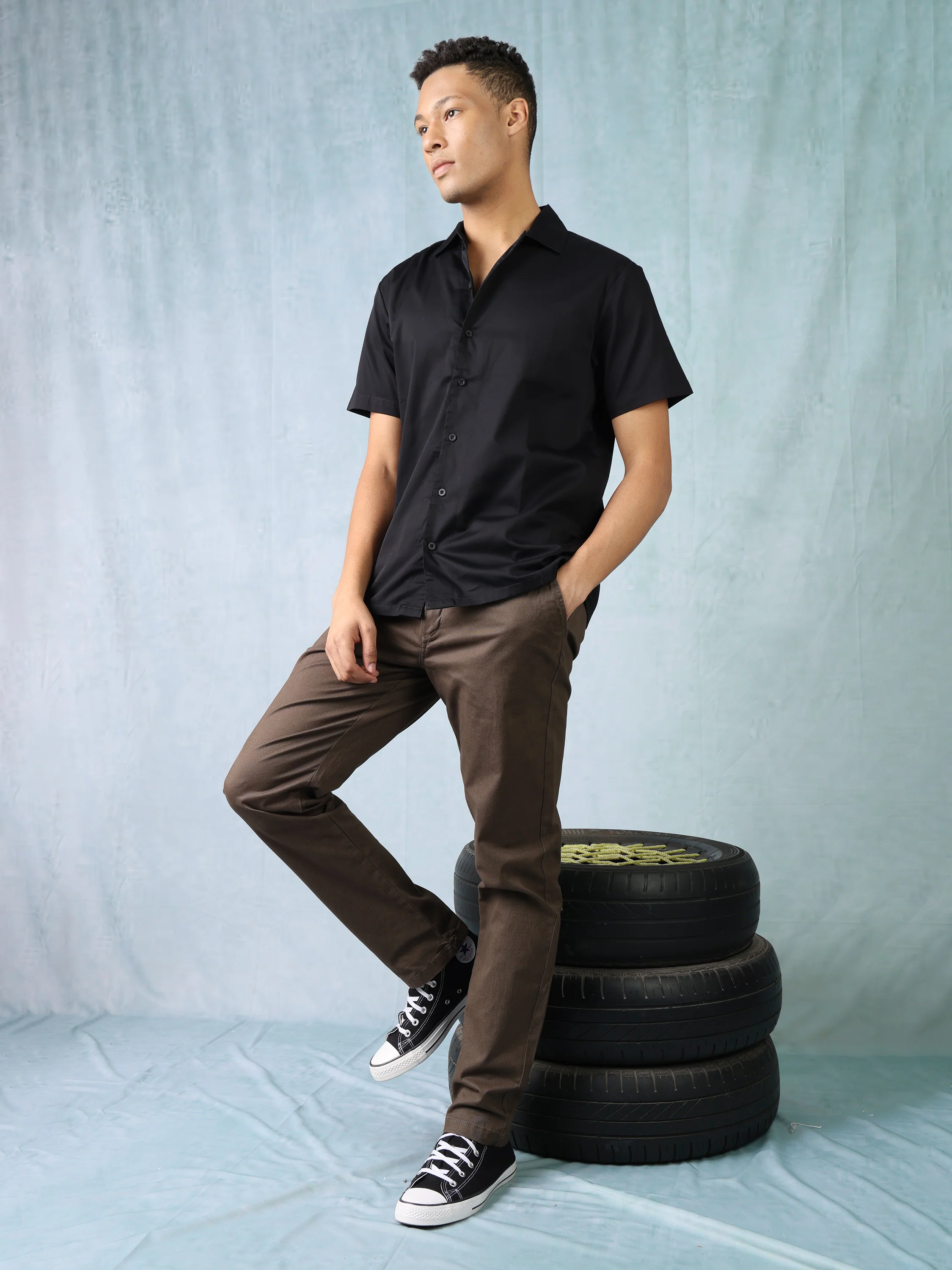 Men Brown Regular Fit Corduroy Pants - Image 2