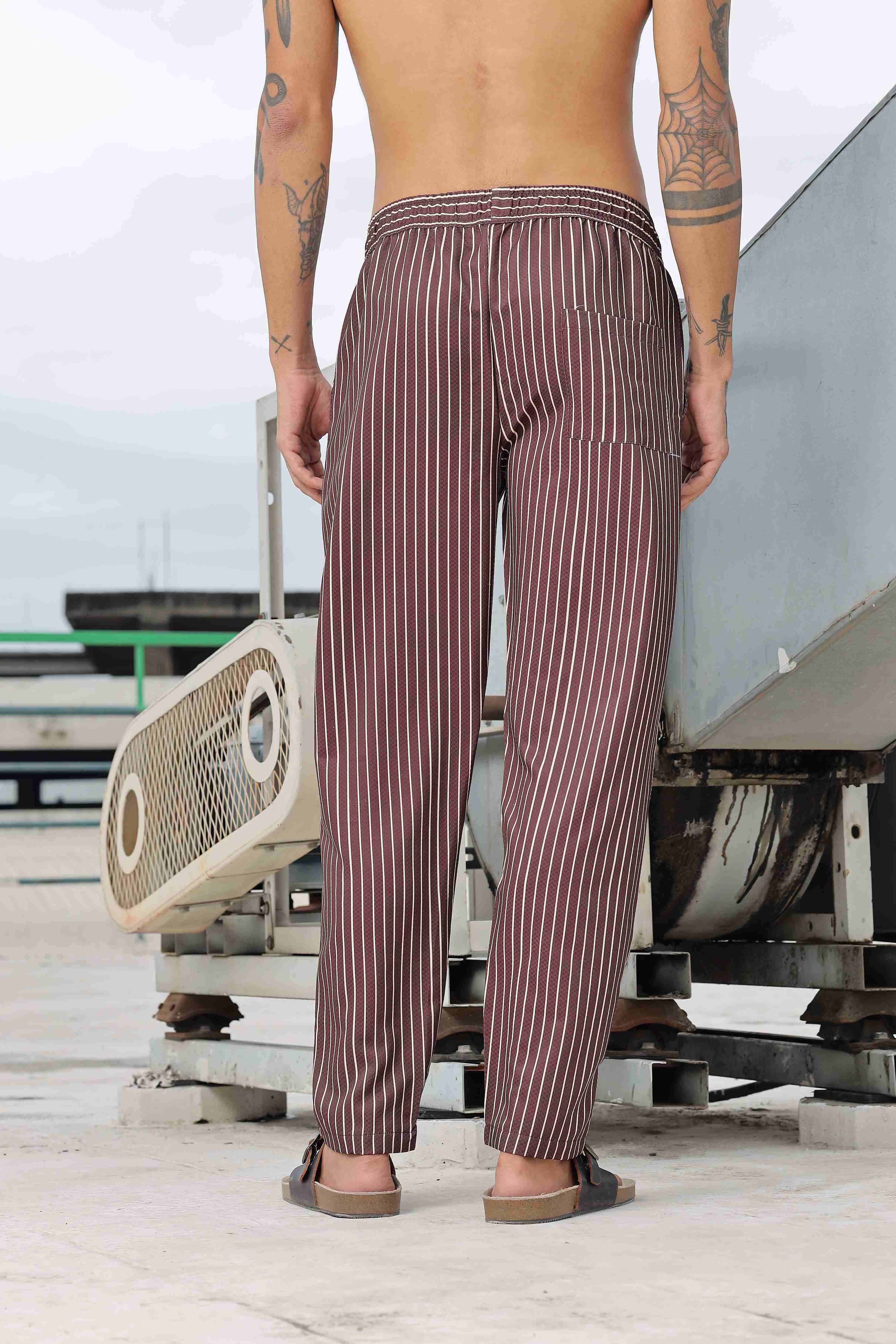 Men Brown Relaxed Fit Pants - Image 3