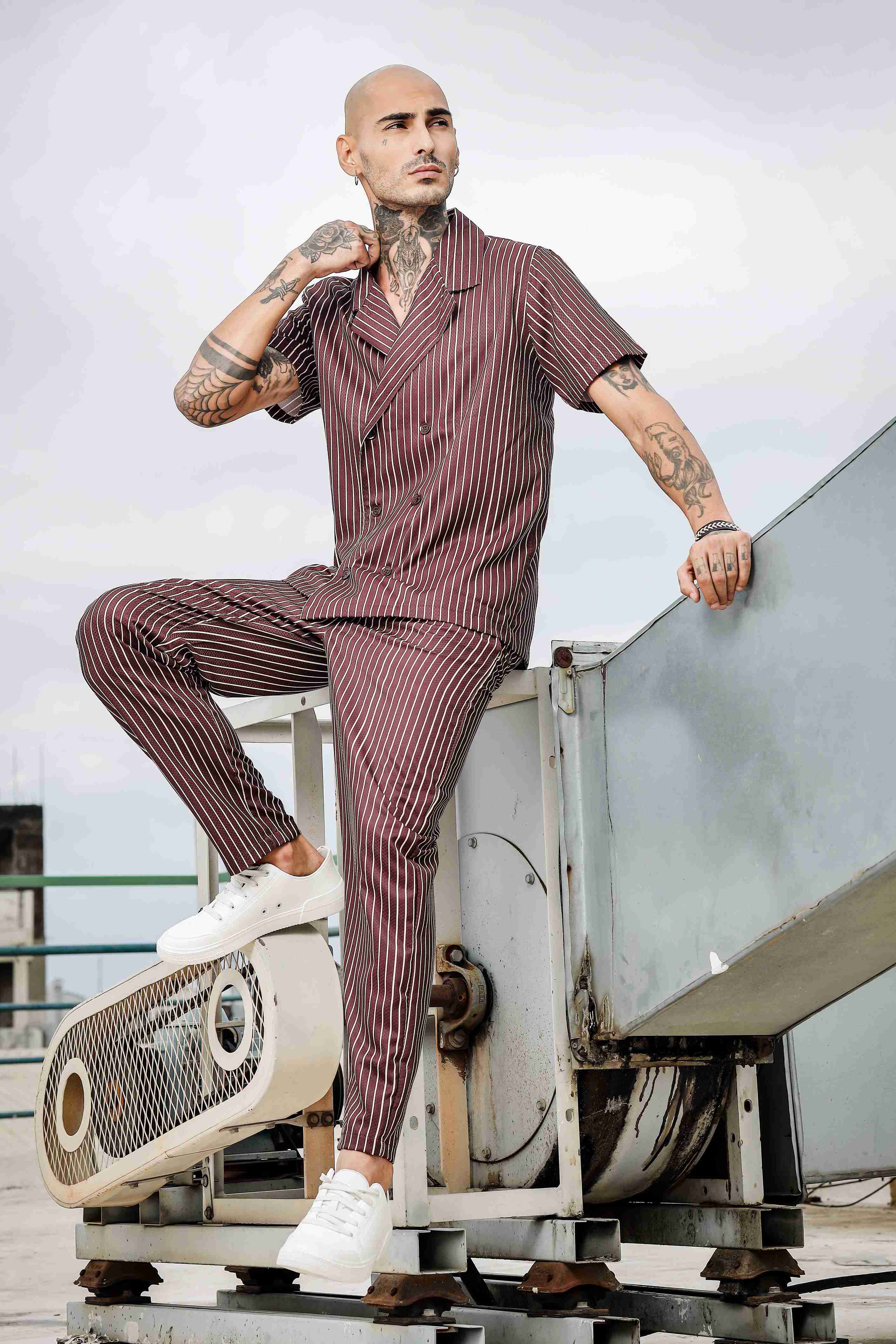 Men Brown Relaxed Fit Pants - Image 8