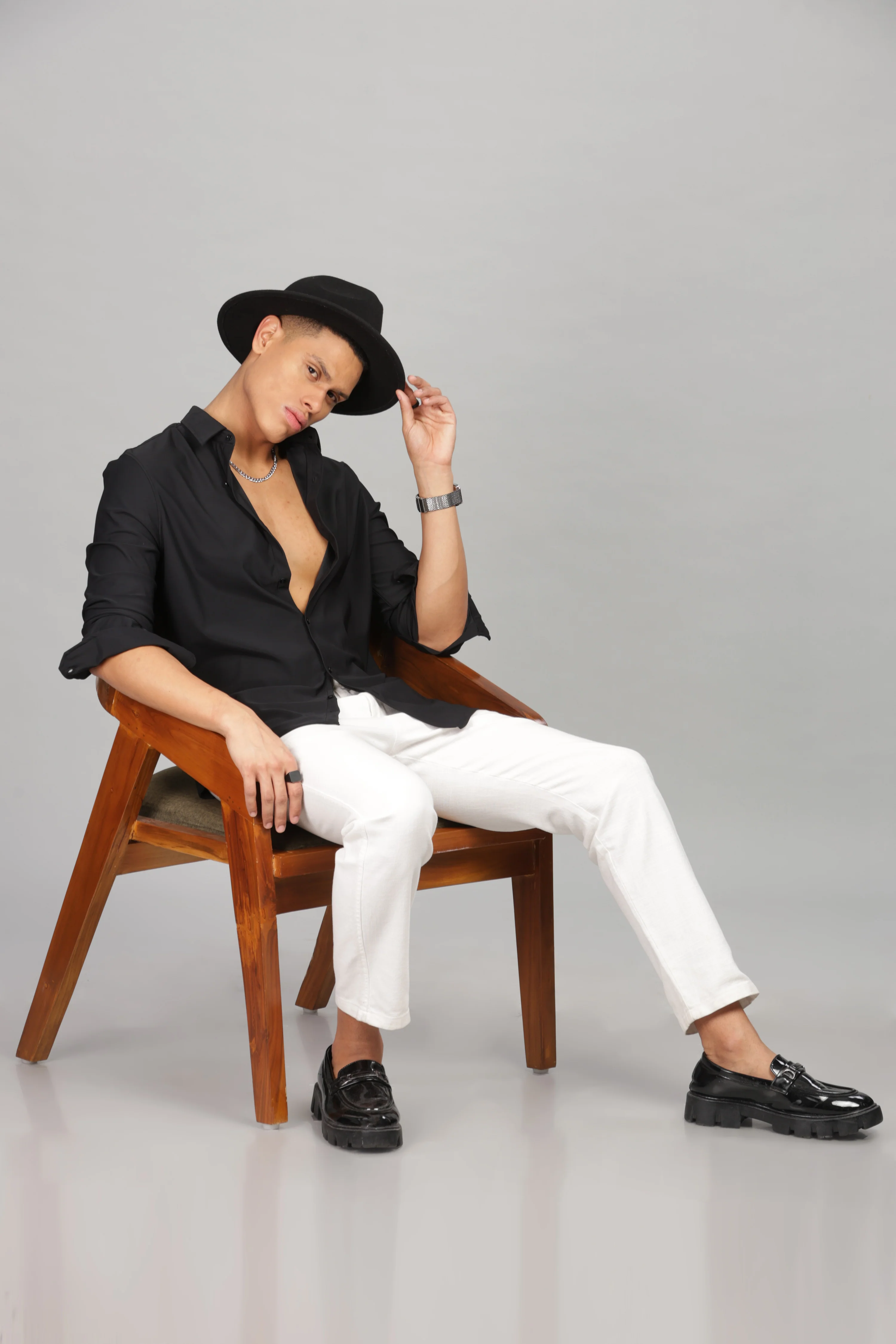 Men Black Slim Fit Shirt - Image 5