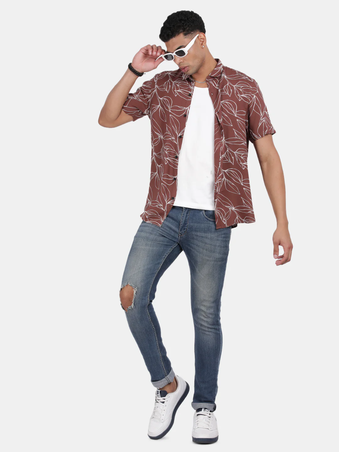 Men Brown Slim Fit Spread Collar Half Sleeve Casual Shirt - Image 4