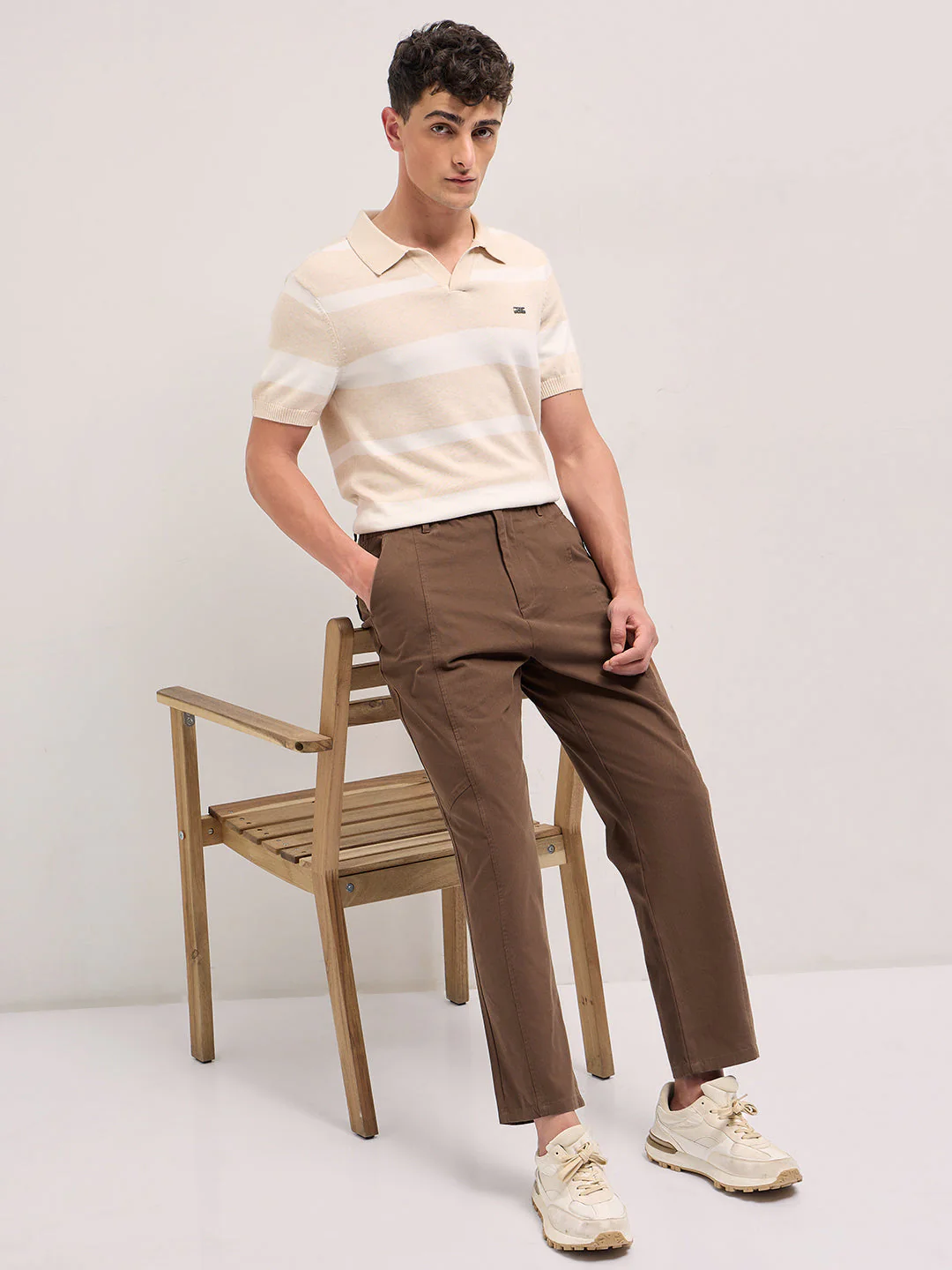 Men Brown Solid Baggy Fit Casual Trouser - Image 4