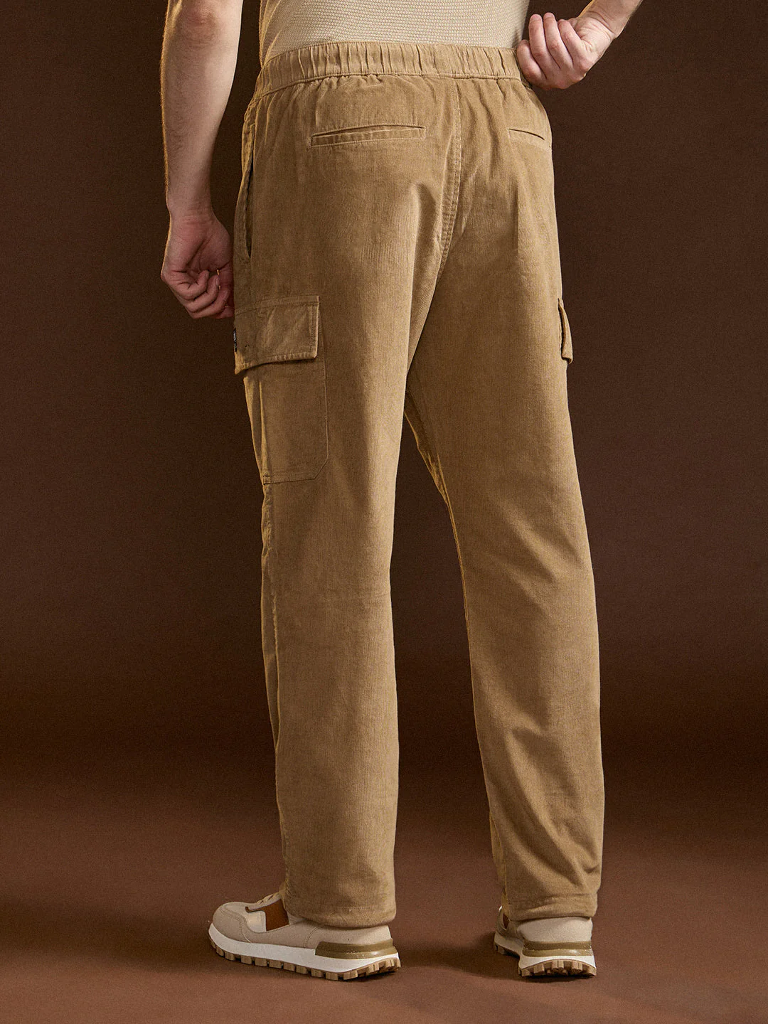 Men Brown Solid Baggy Fit Stylish Corduroy Cargo Pant - Image 2