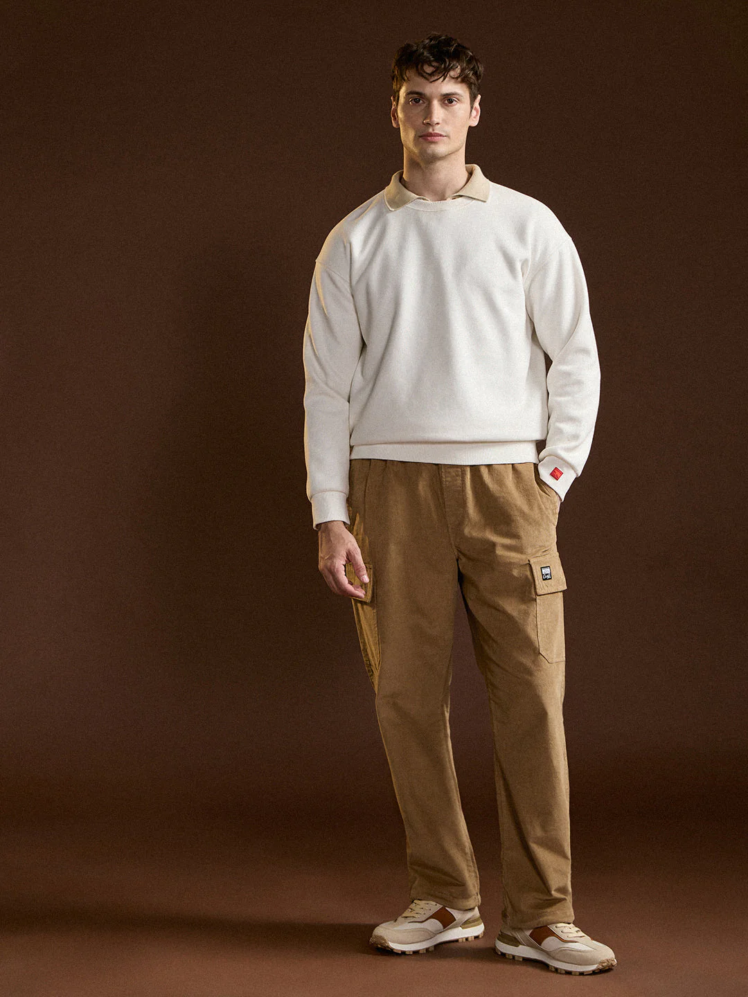 Men Brown Solid Baggy Fit Stylish Corduroy Cargo Pant - Image 4
