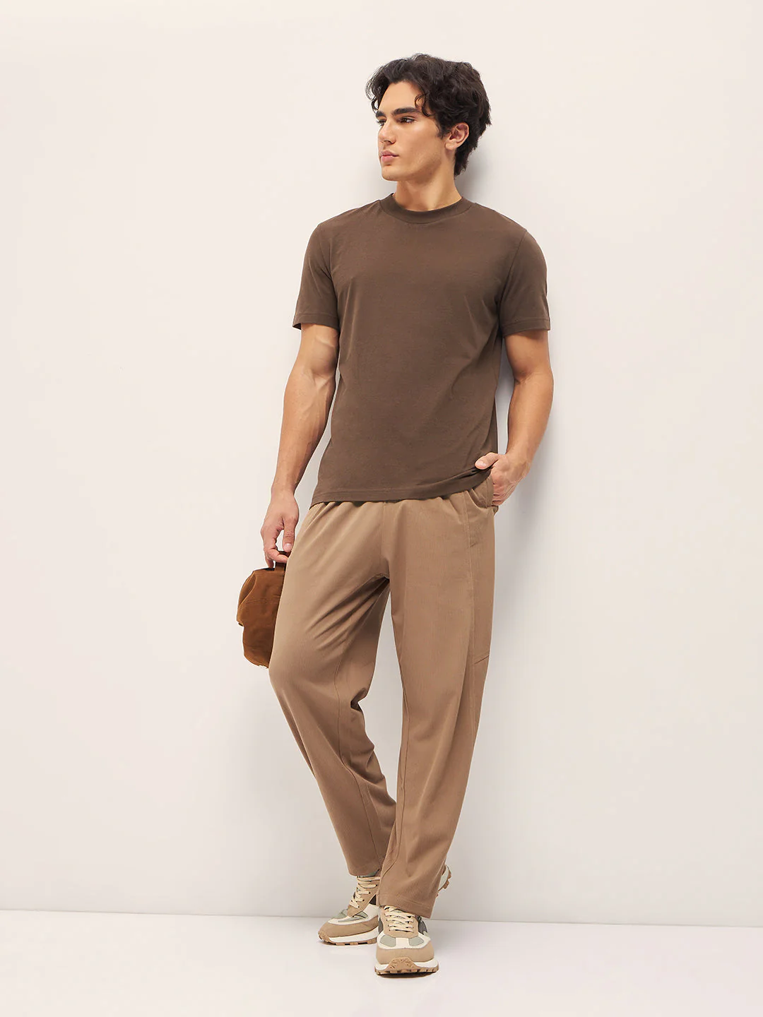 Men Brown Solid Crew Neck Regular Fit T-Shirt - Image 5