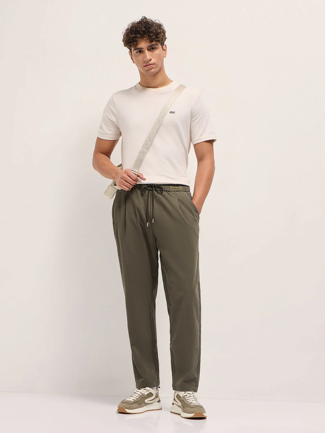 Men Olive Solid Lyocell Casual Trousers - Image 4