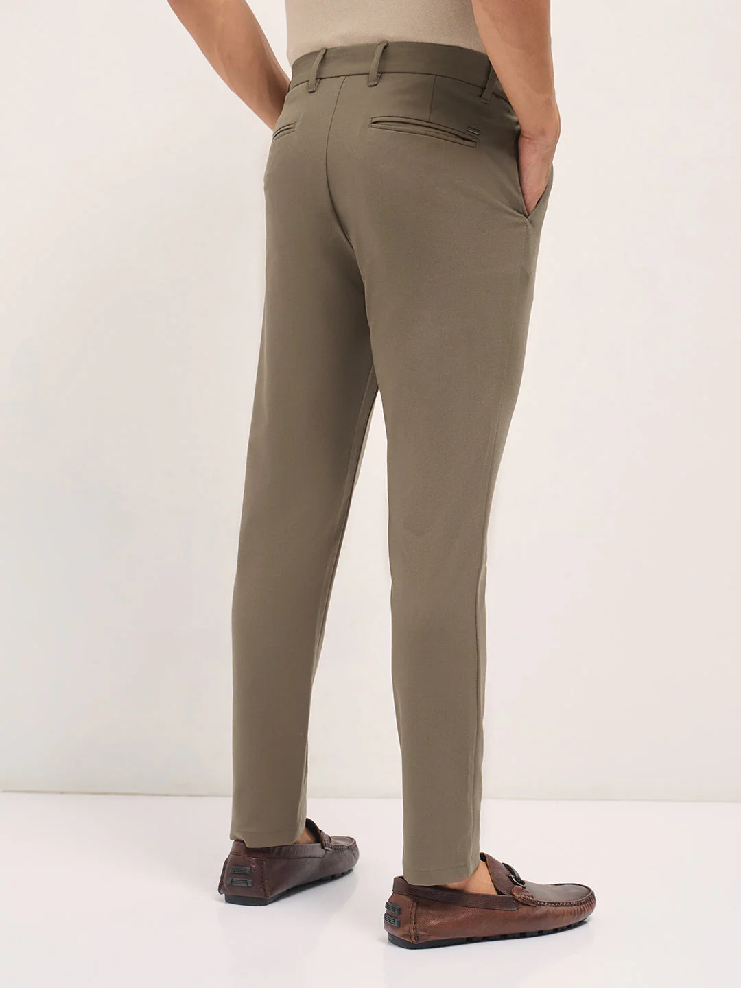 Men Brown Solid Polyester Blend Slim Fit Formal Trousers - Image 2