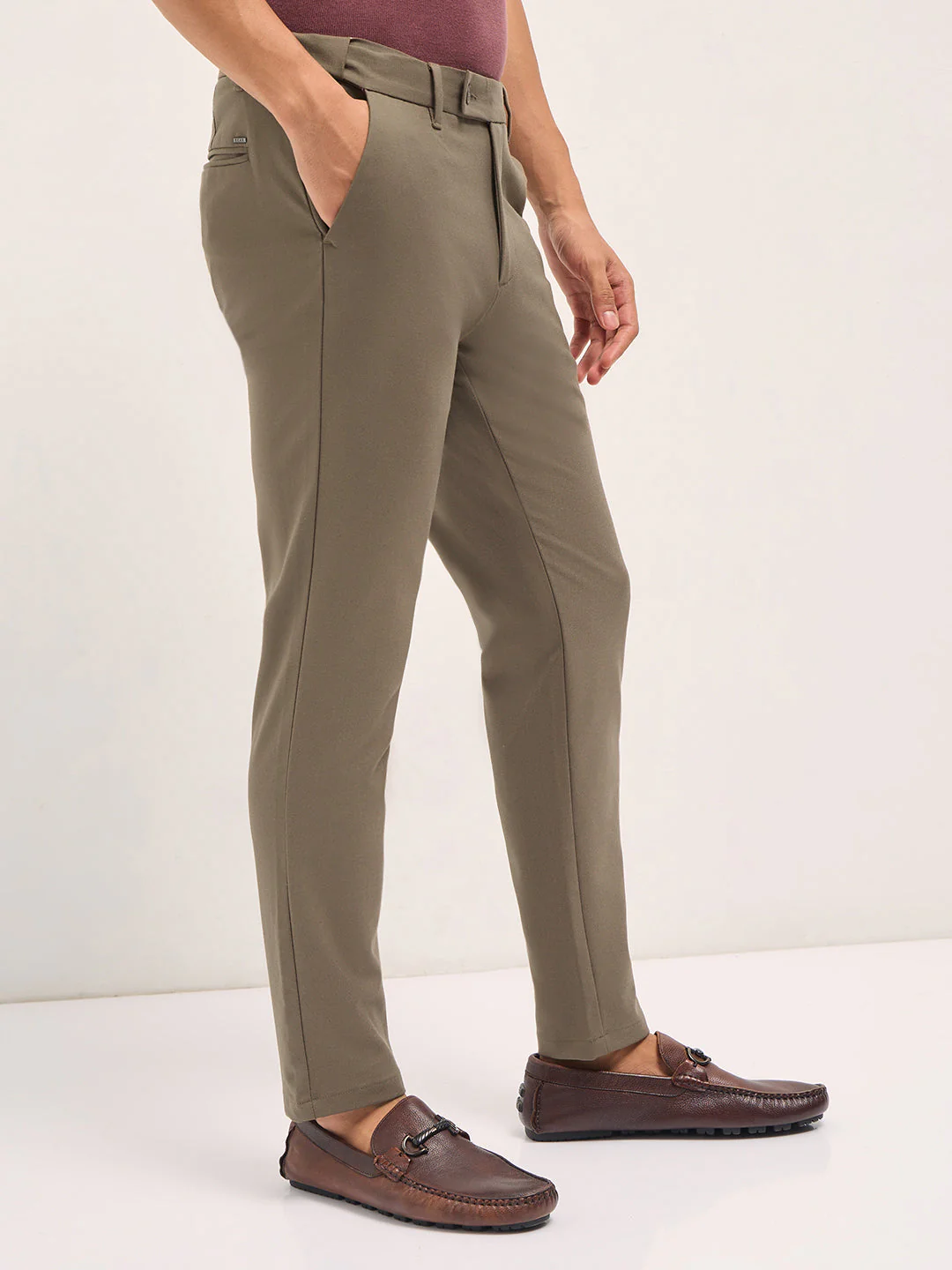 Men Brown Solid Polyester Blend Slim Fit Formal Trousers - Image 3