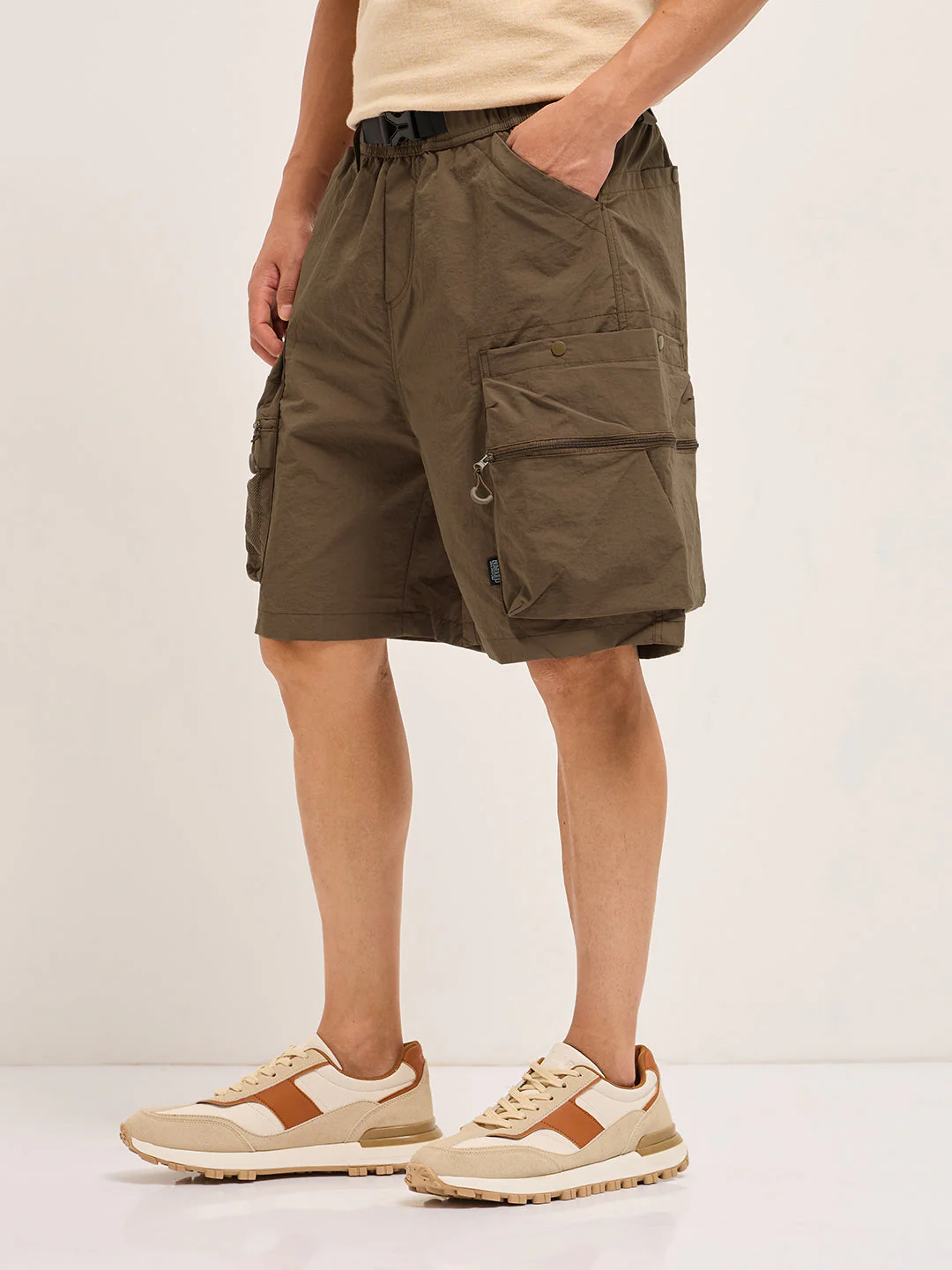 Men Brown Solid Polyester Cargo Shorts - Image 3