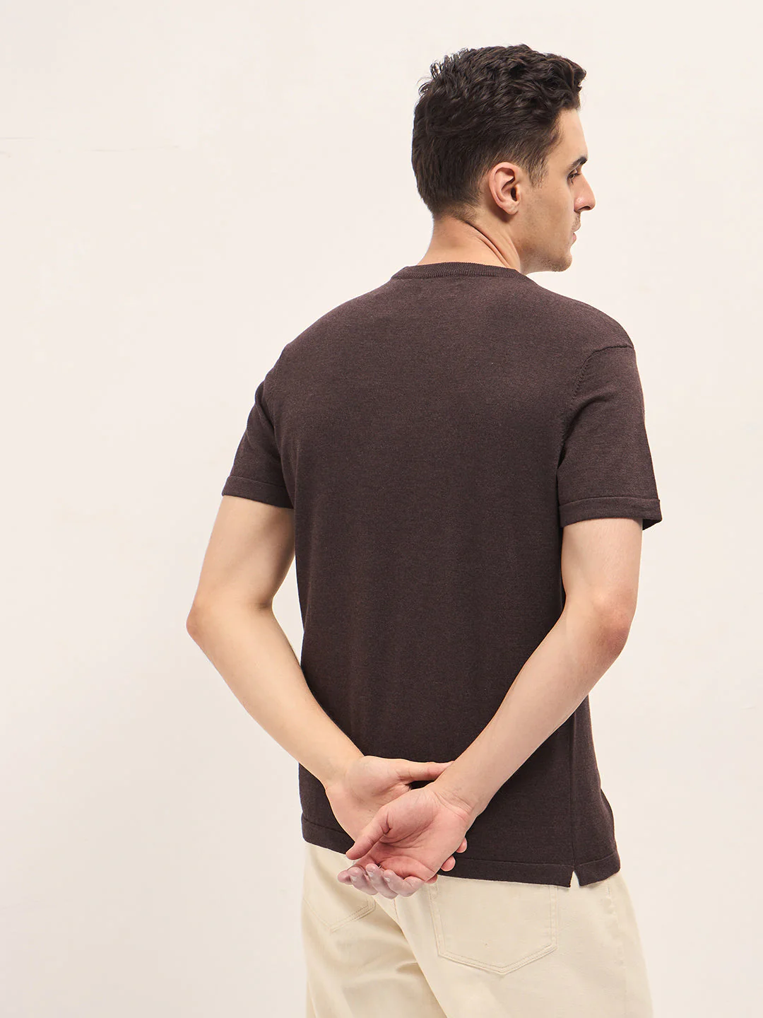 Men Brown Solid Regular Fit Ribbed Crew Neck T-shirt - Image 2