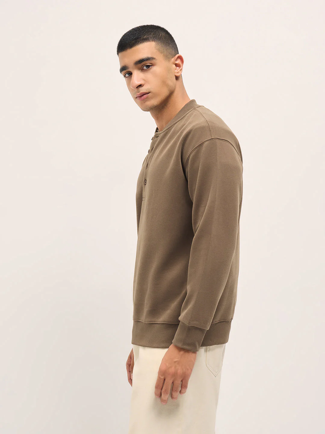Men Brown Solid Relaxed Fit Henley Neck T-Shirt - Image 3