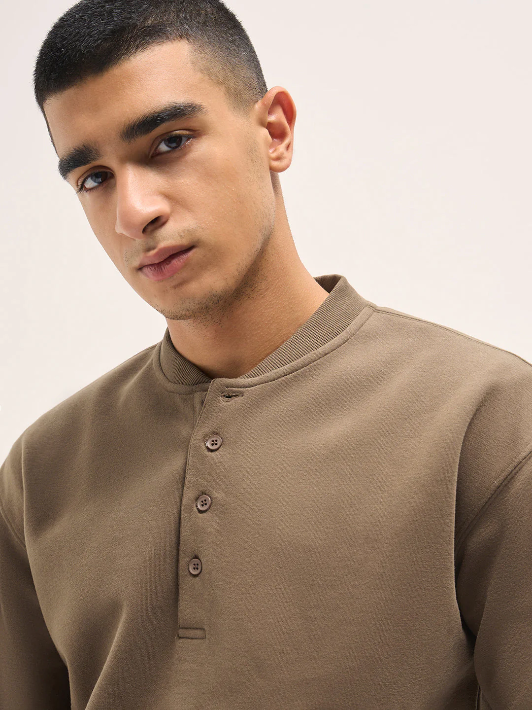 Men Brown Solid Relaxed Fit Henley Neck T-Shirt - Image 5
