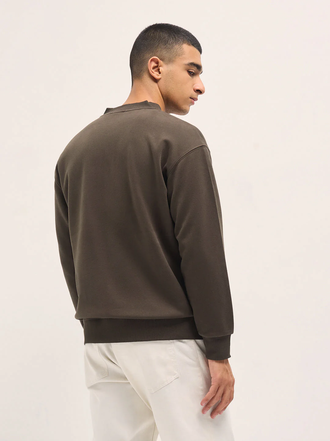 Men Brown Solid Relaxed Fit Henley Neck T-Shirt - Image 2
