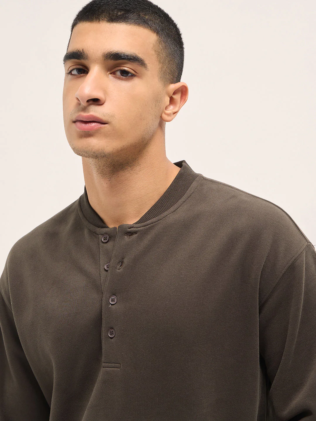 Men Brown Solid Relaxed Fit Henley Neck T-Shirt - Image 5