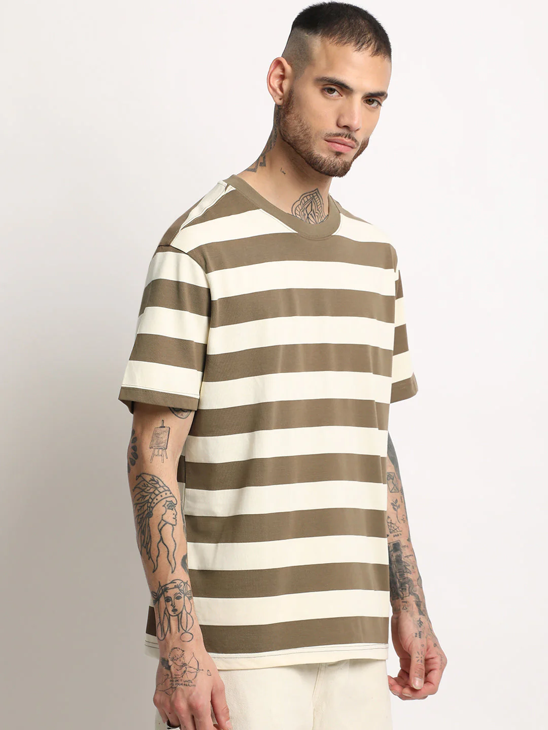 Men Brown Stripe Round Neck T-shirt - Image 3