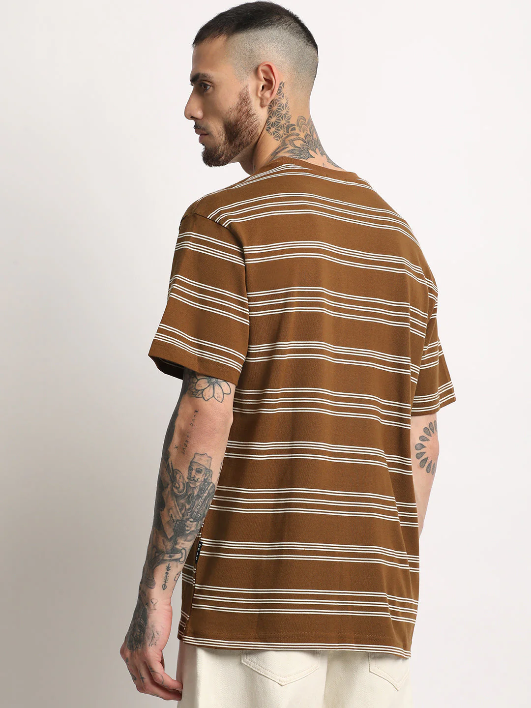 Men  Brown Stripe Round Neck T-shirt - Image 4