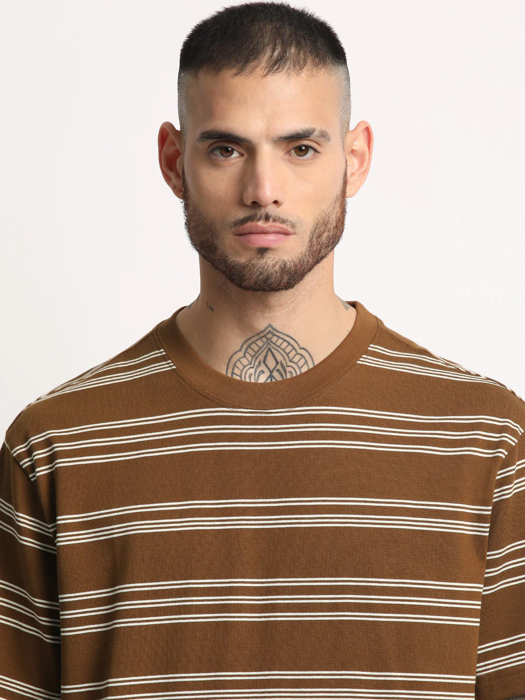 Men  Brown Stripe Round Neck T-shirt - Image 6