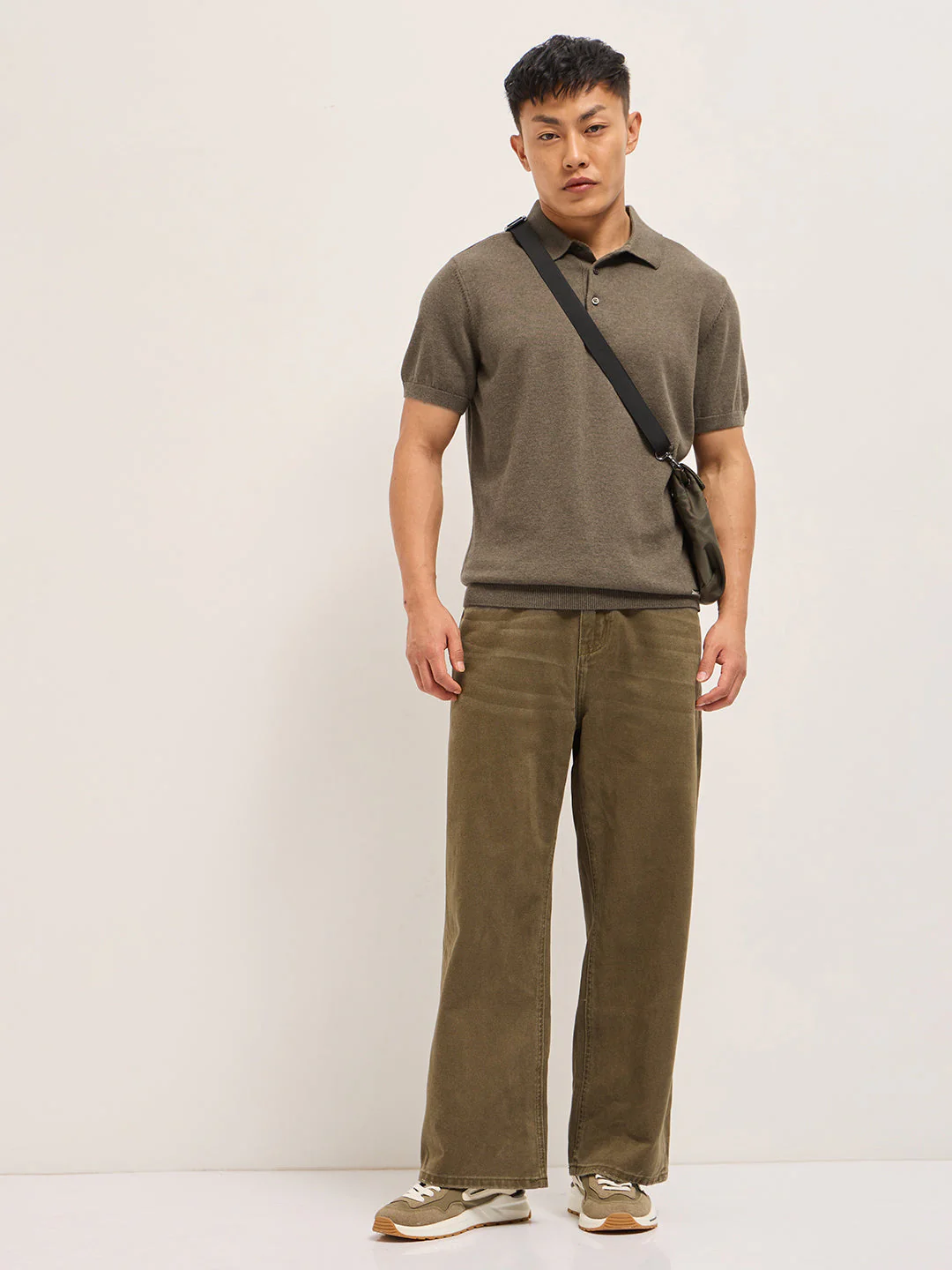 Men Brown Textured Knit Solid Regular Fit Polo - Image 4