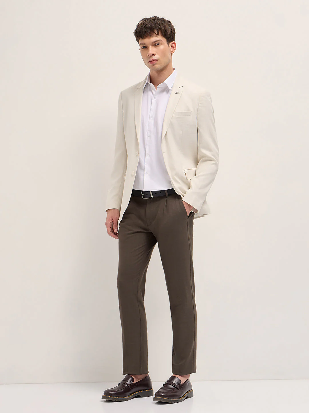 Men Brown Woven Checked Regular Fit Formal Trousers - Image 4
