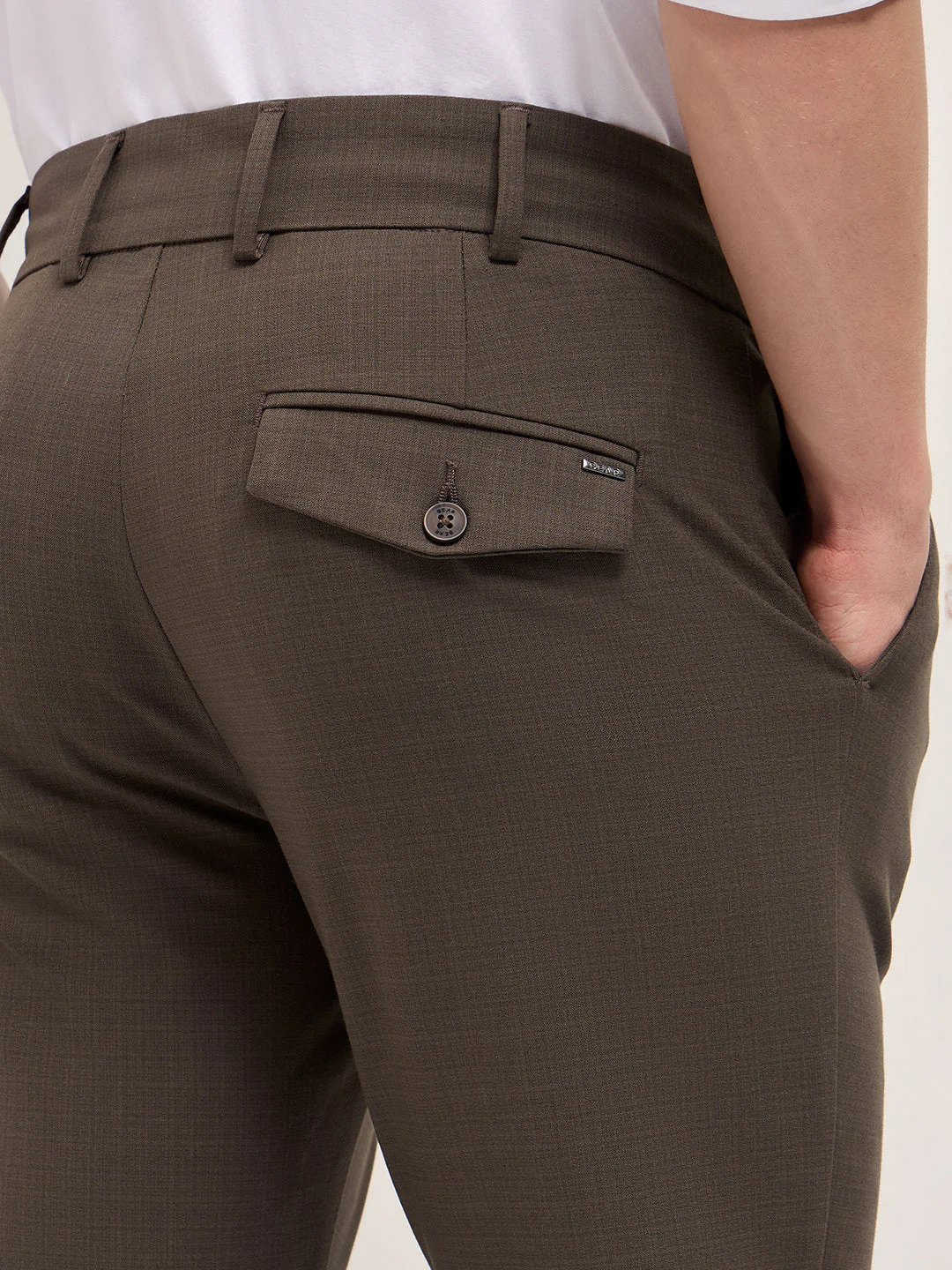 Men Brown Woven Checked Regular Fit Formal Trousers - Image 6