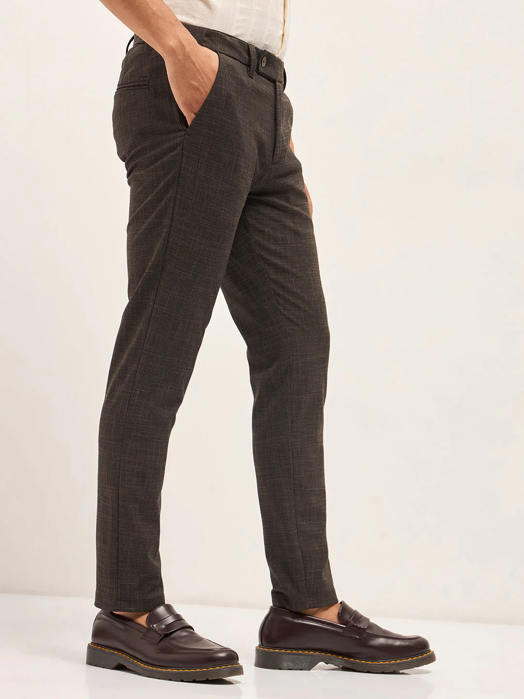 Men Brown Woven Design Slim Fit Formal Trousers - Image 3
