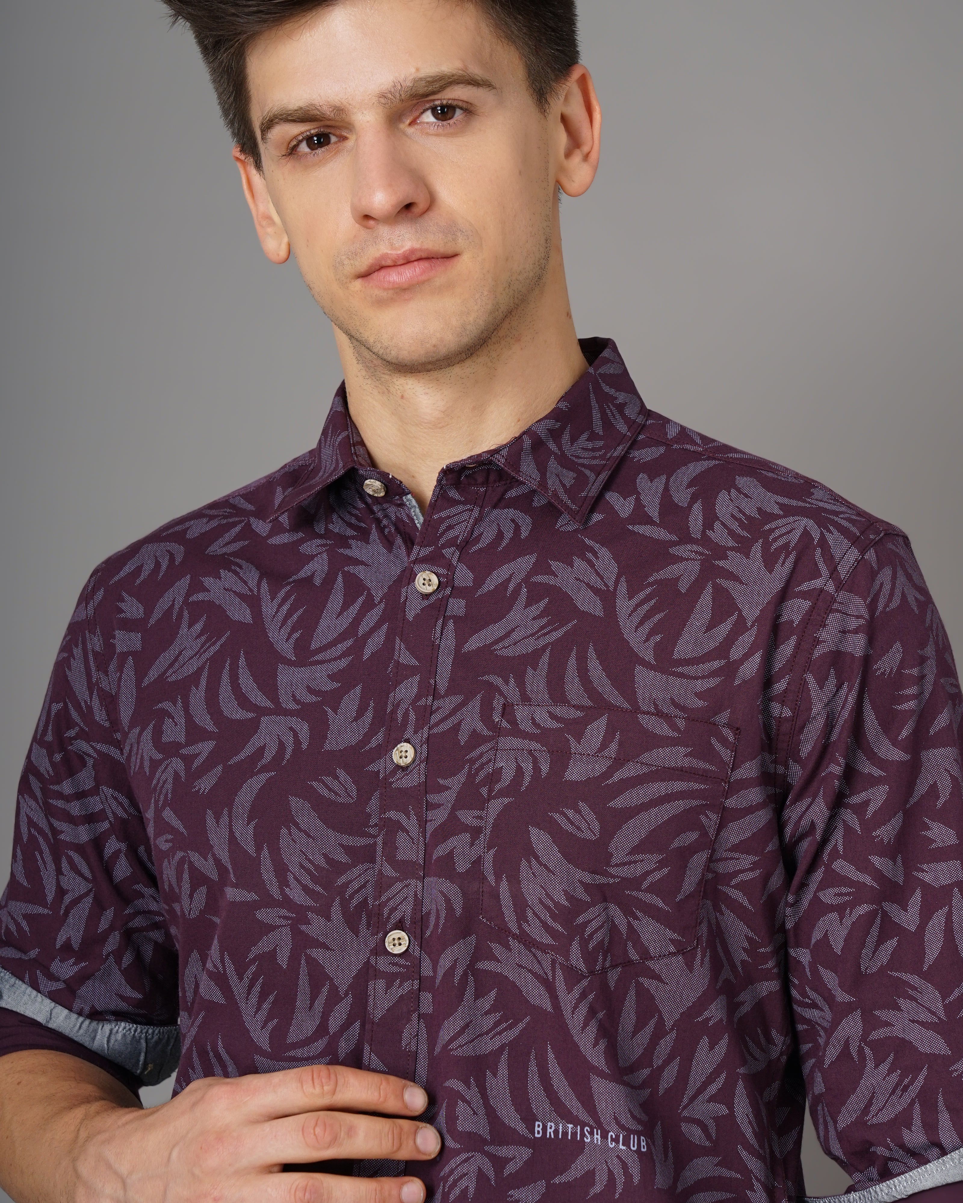 Men Burgundy Cotton Slim Shirt - Image 2