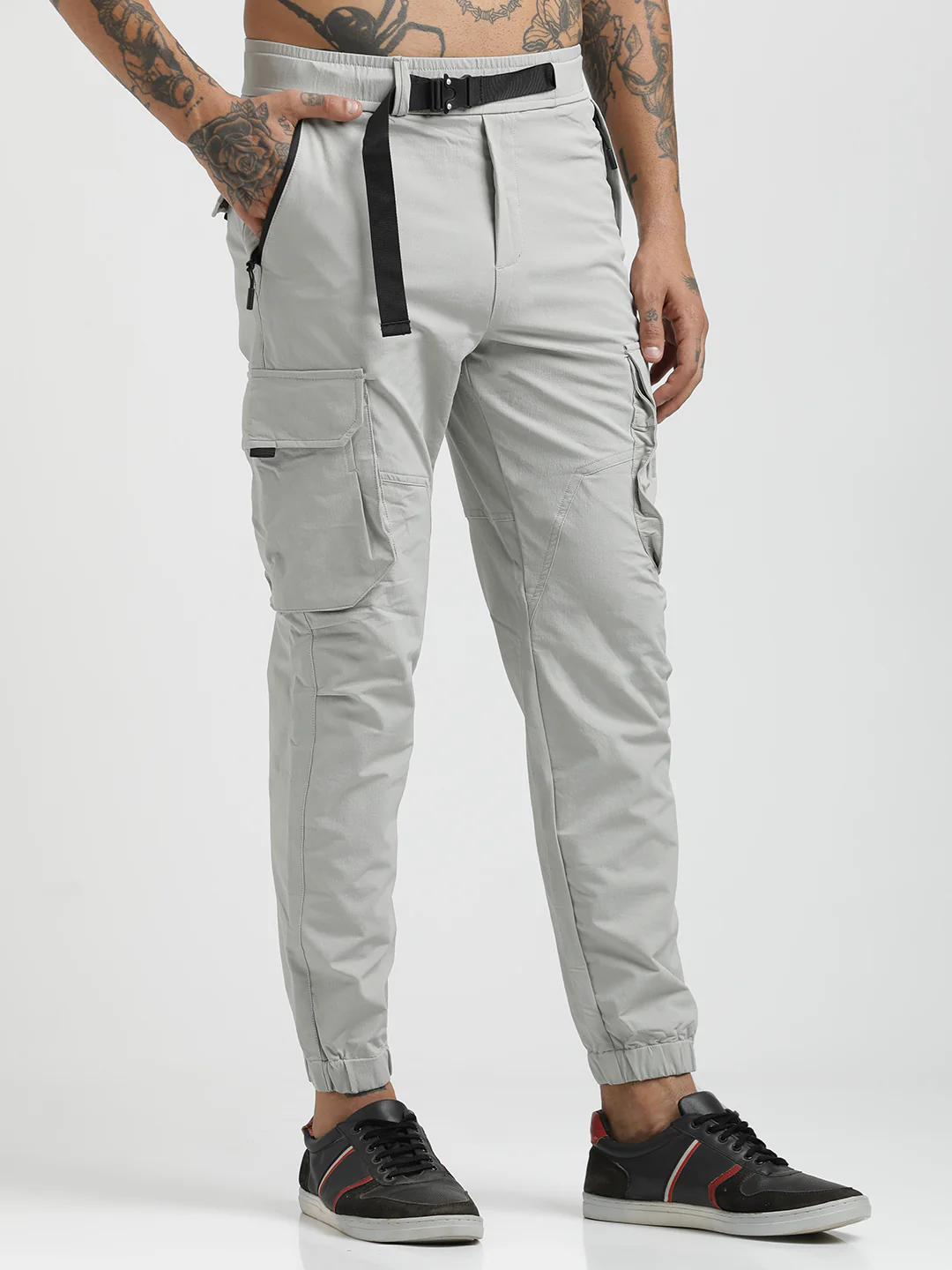 Men Cargo Joggers with Multi-Pocket Design - Image 4