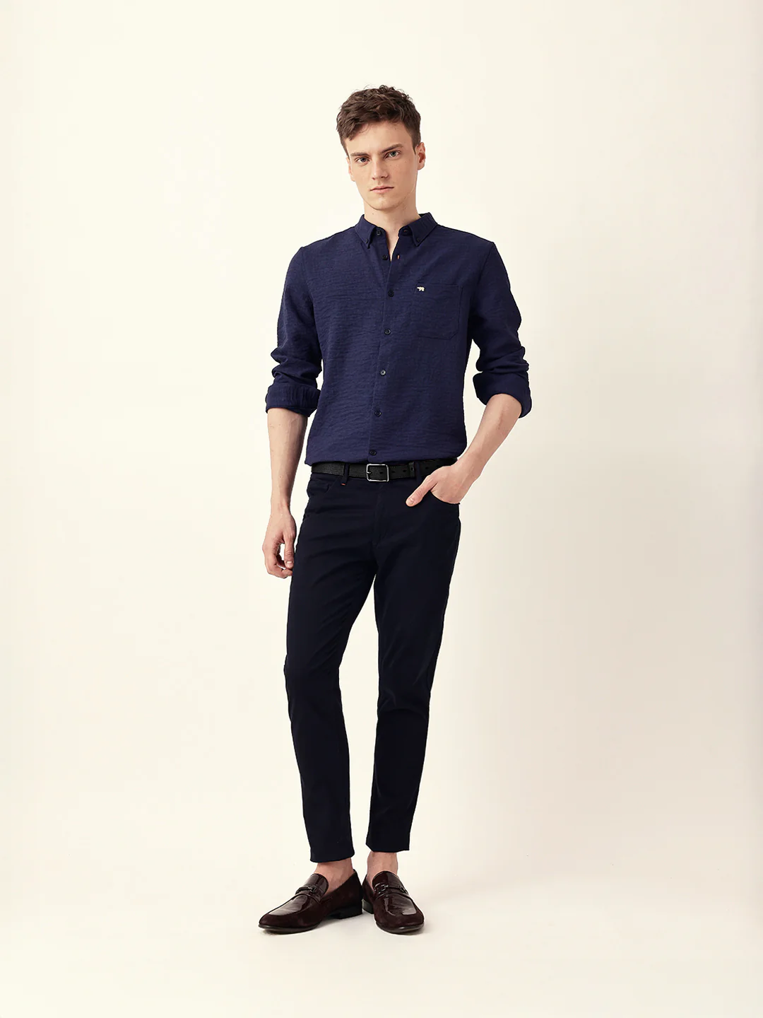 Men Casual Blue Textured Shirt - Image 2