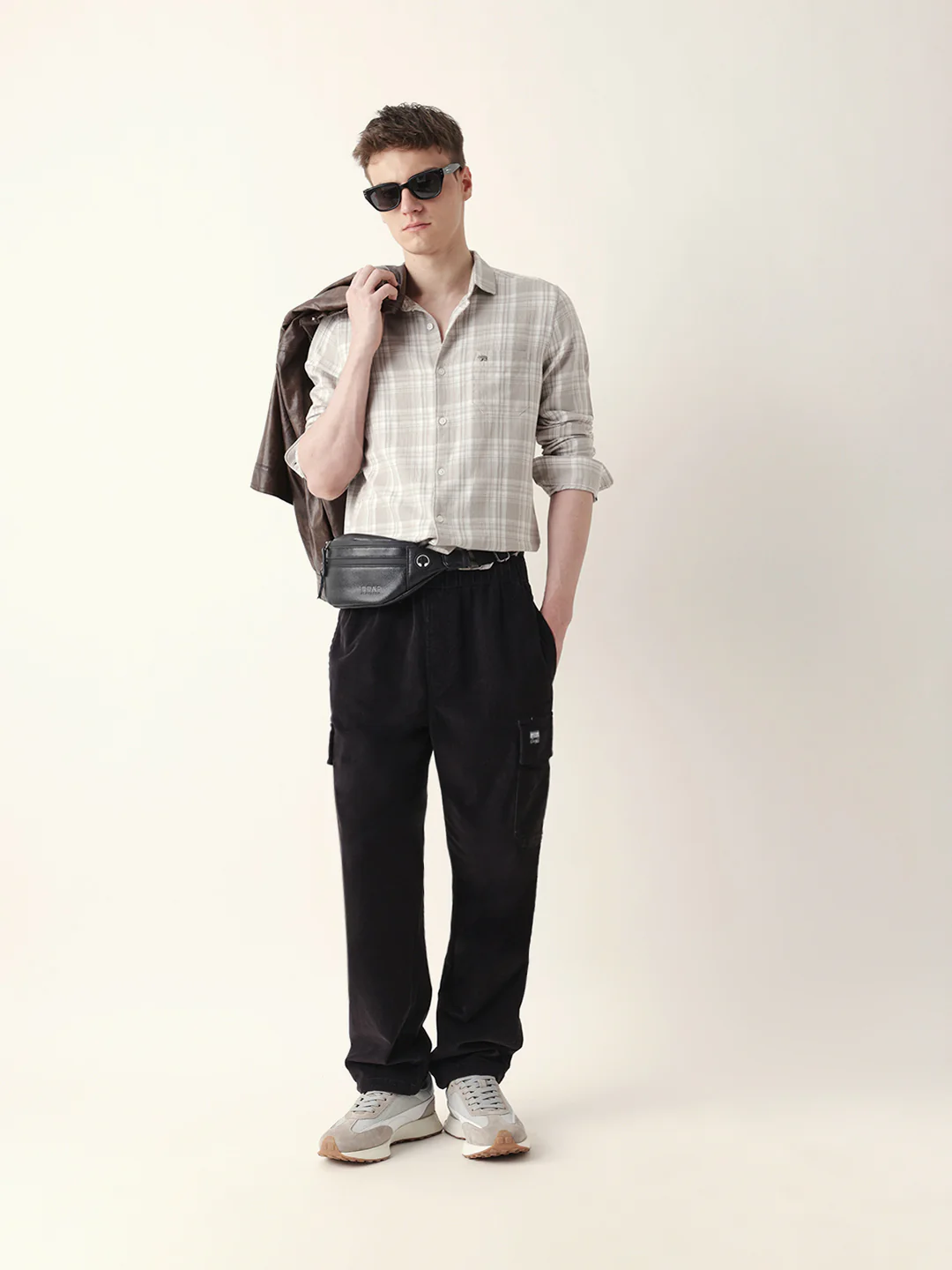Men Casual Grey Plaid Flannel Shirt - Image 2