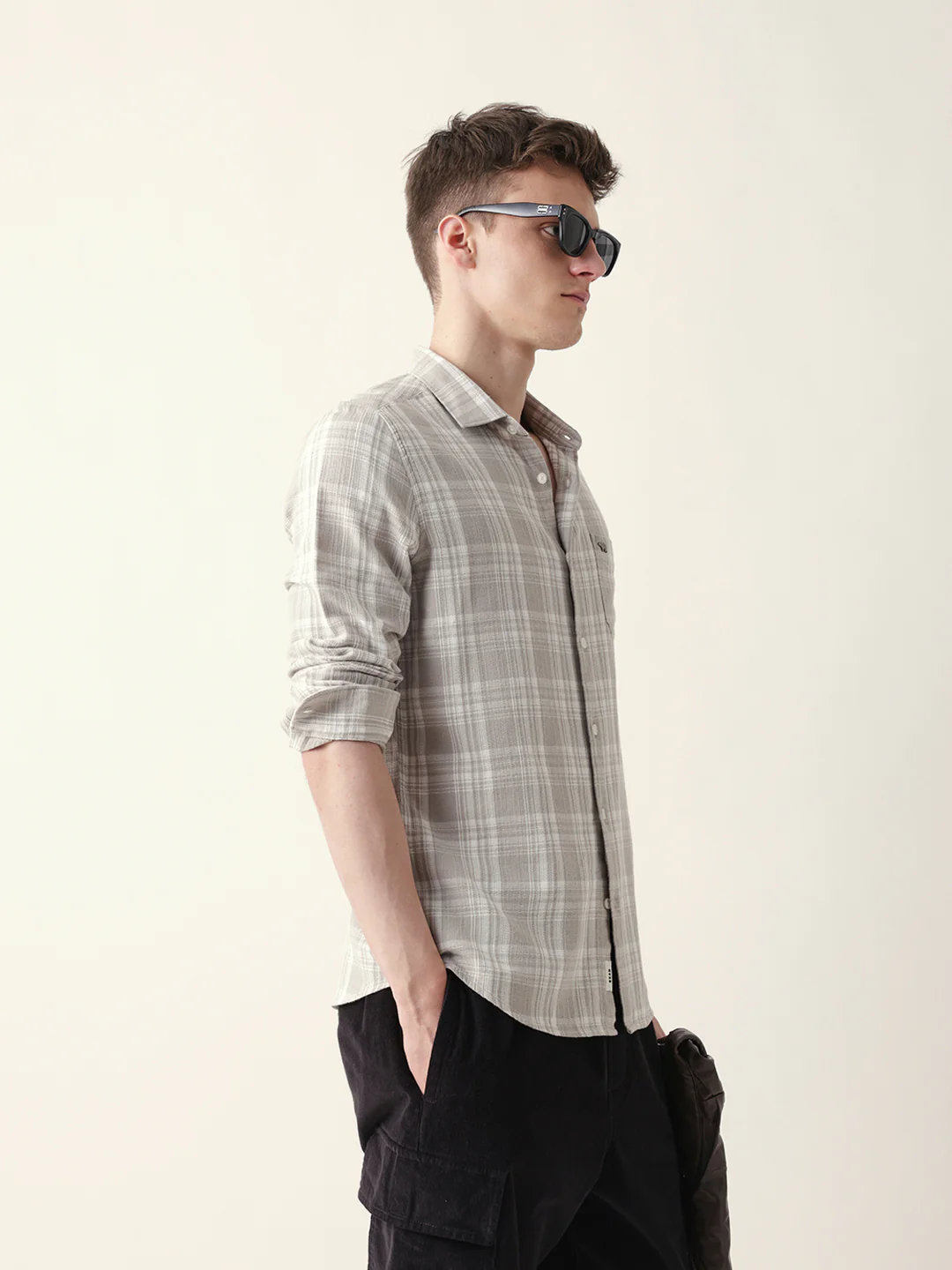 Men Casual Grey Plaid Flannel Shirt - Image 5