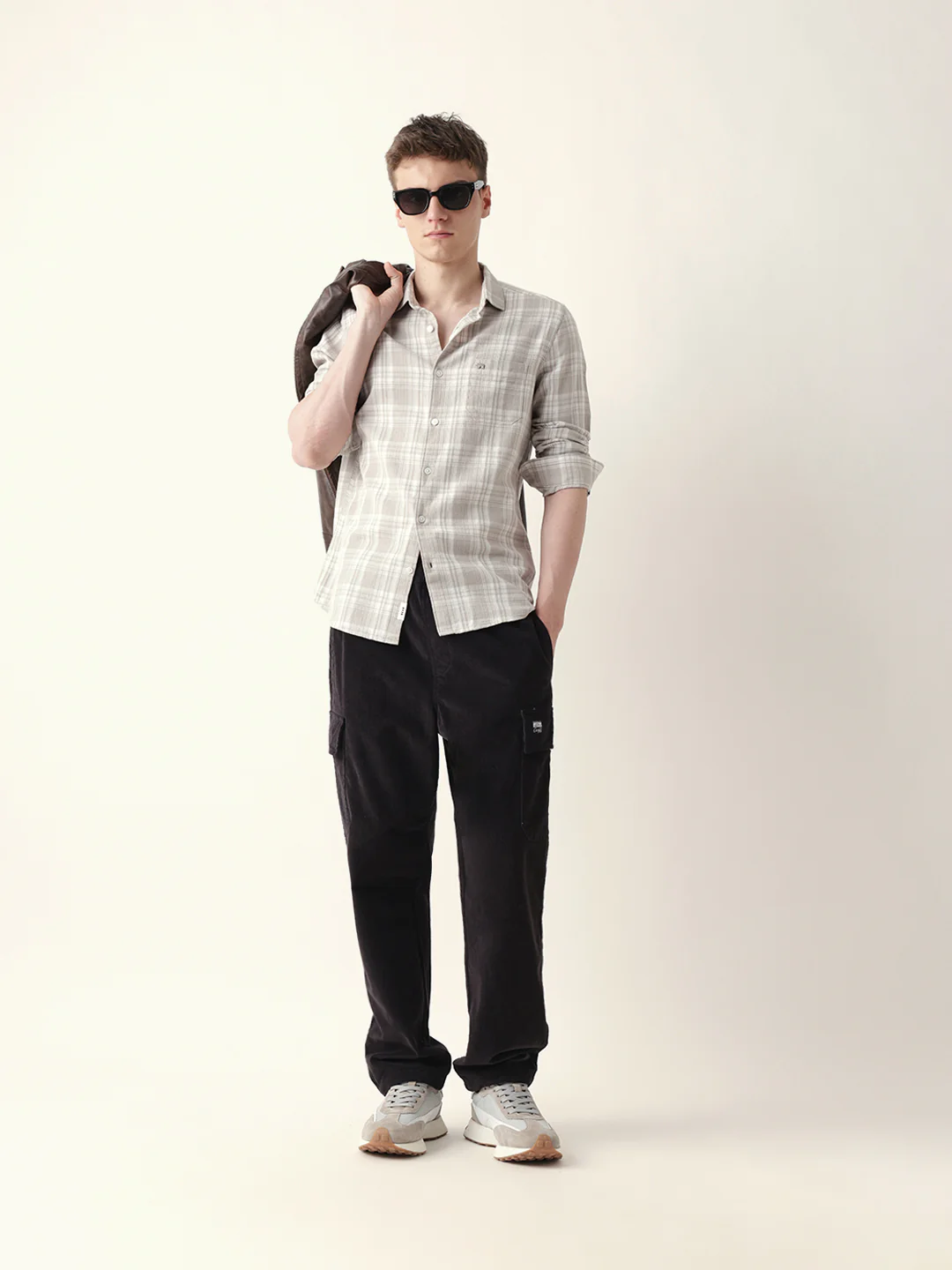 Men Casual Grey Plaid Flannel Shirt - Image 8